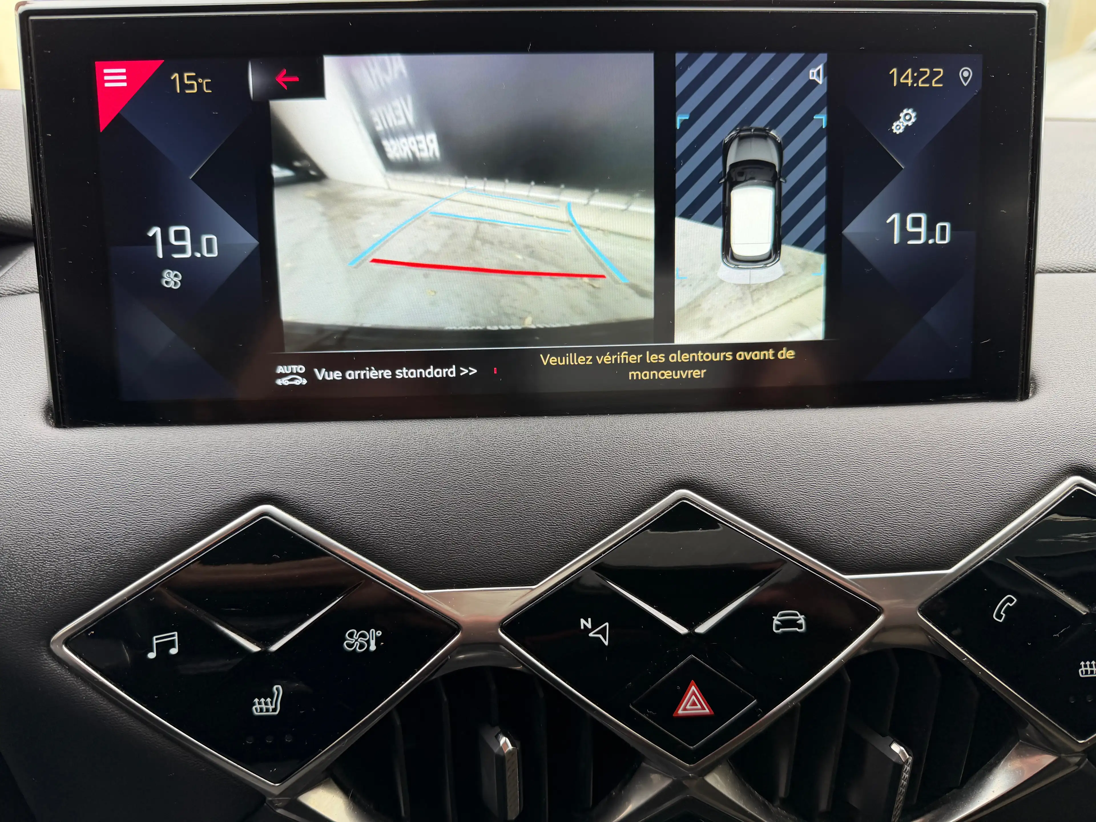 DS Automobiles DS 3 Crossback Bastille 1ER PROP/CARNET/GARA 1AN — photo 13