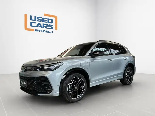 Volkswagen Tiguan R-Line+DSG+PHEV+Black-Style+Pano+AHK
