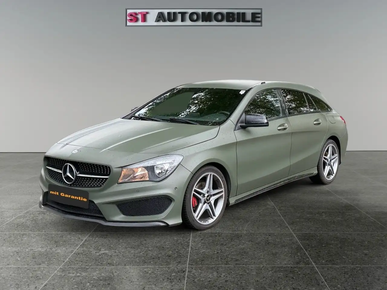 Mercedes-Benz CLA 200
