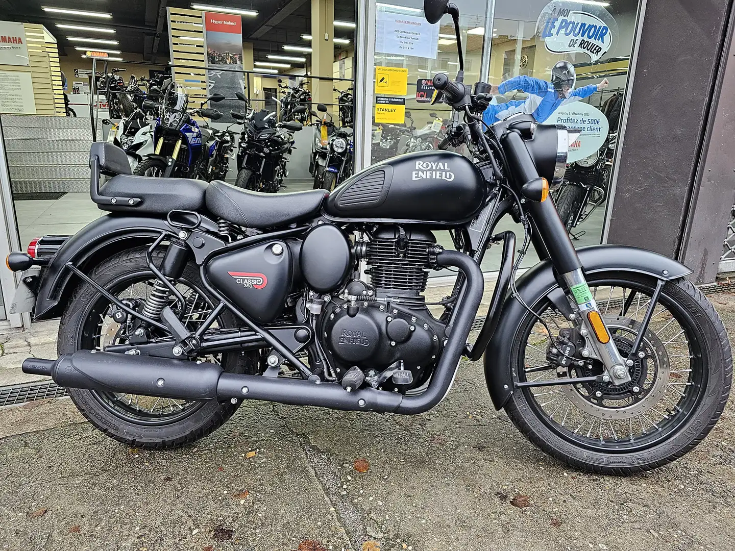 Royal Enfield Classic Negru - 1
