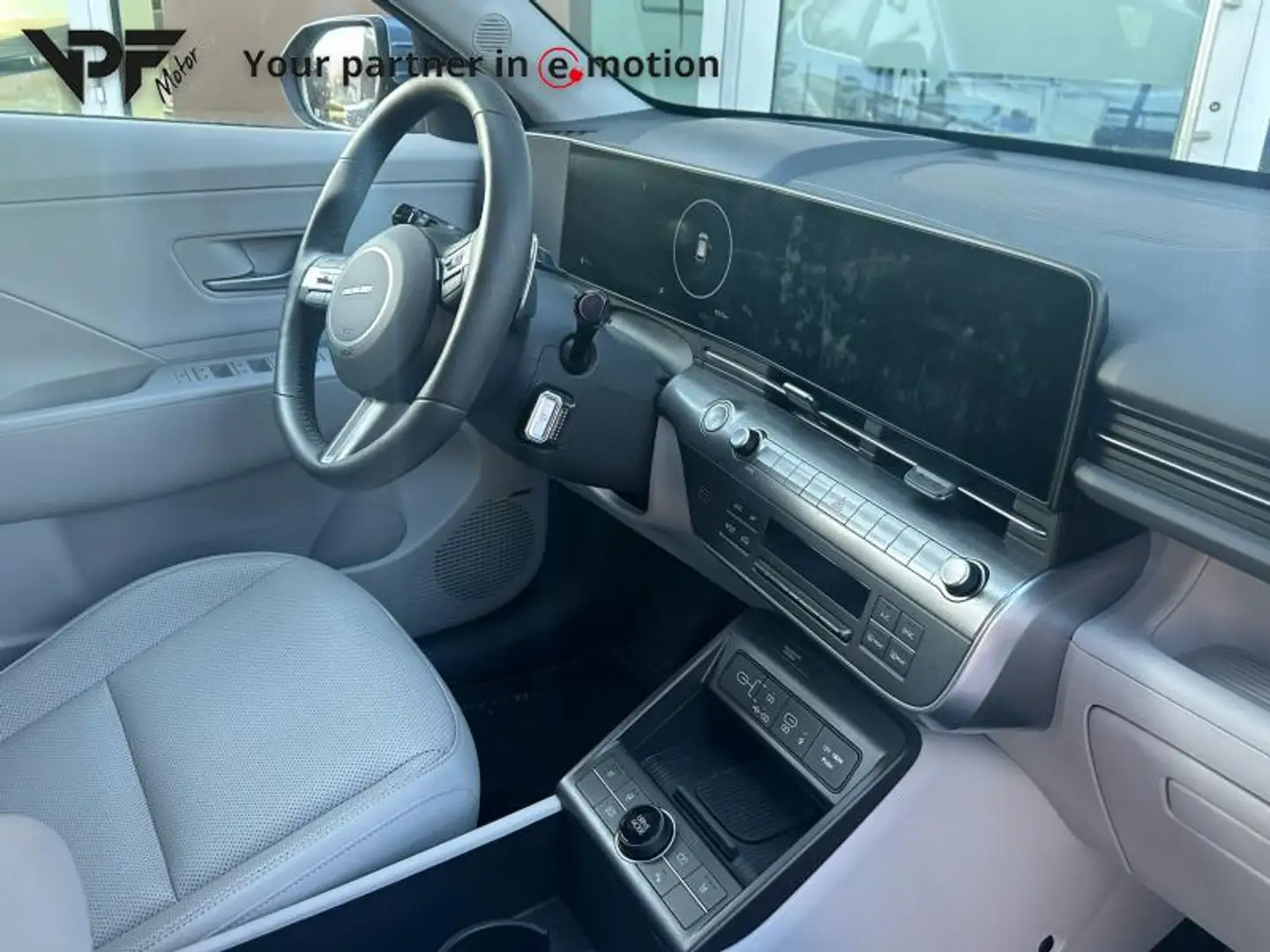 Hyundai KONA Shine* Full-option* Mauve - 2