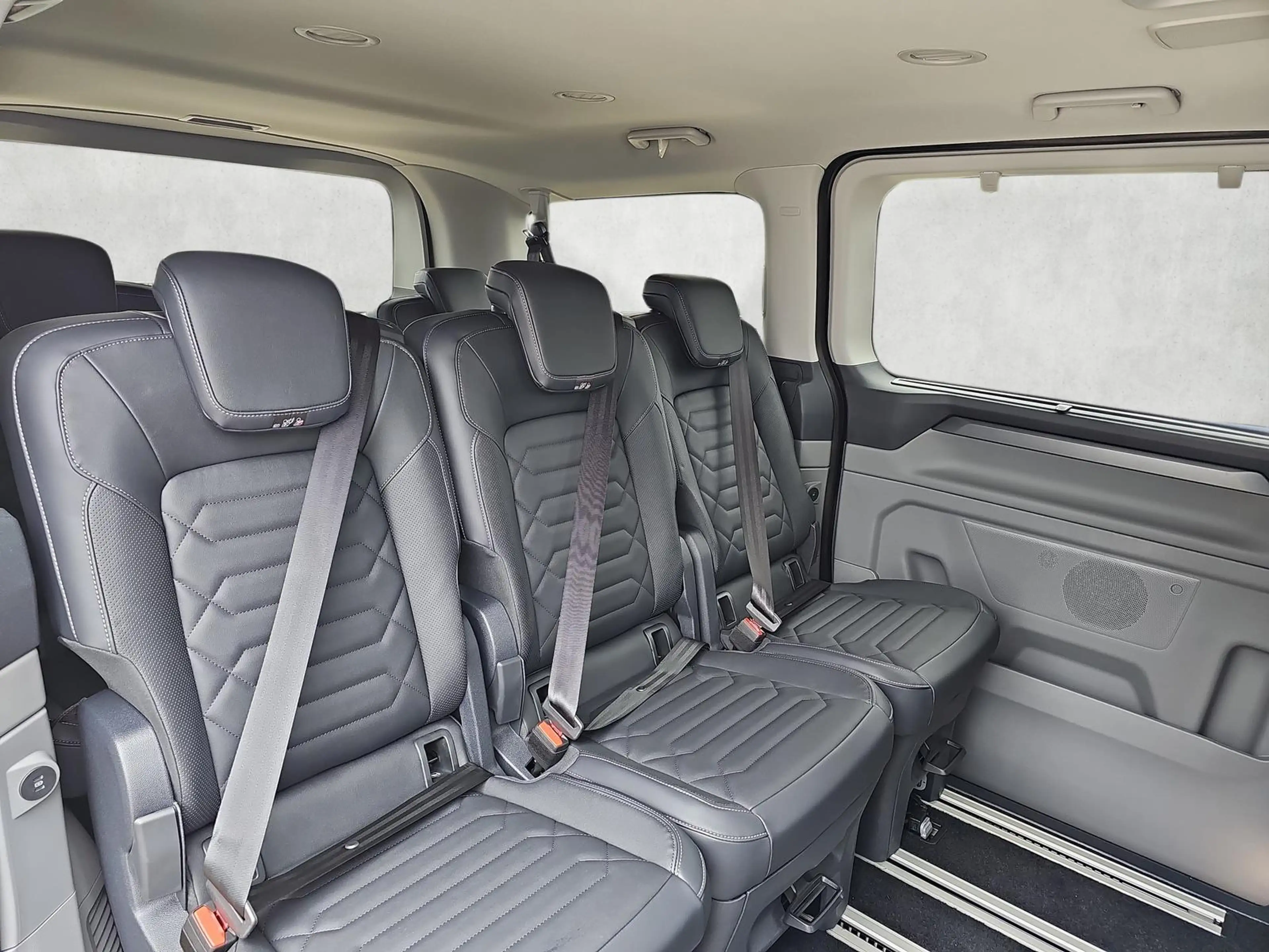 Ford Tourneo Custom 2.0 EB Autom. AWD Titanium X AHK — photo 12