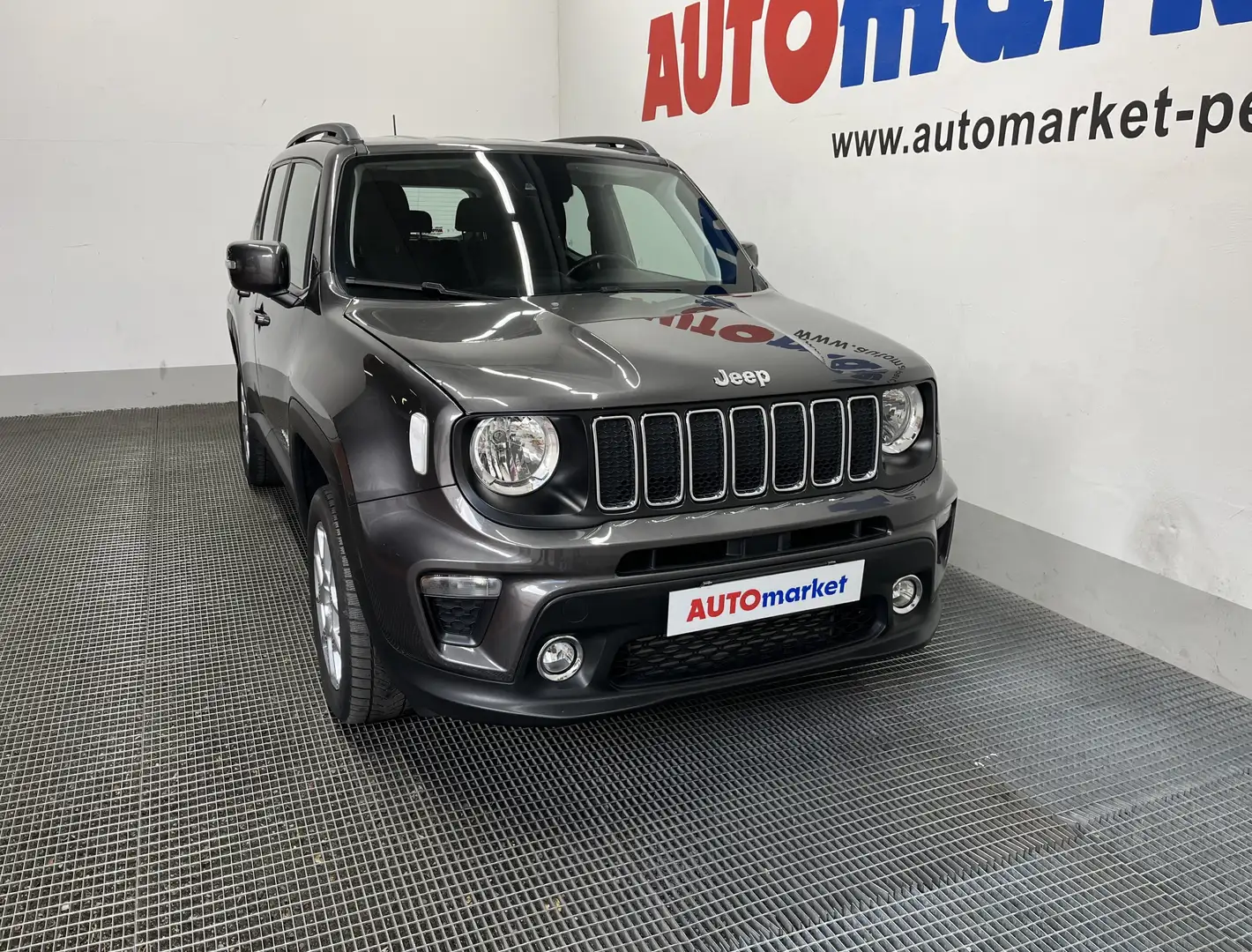 Jeep Renegade 2.0 MJT Longitude 4wd 140cv Gris - 2