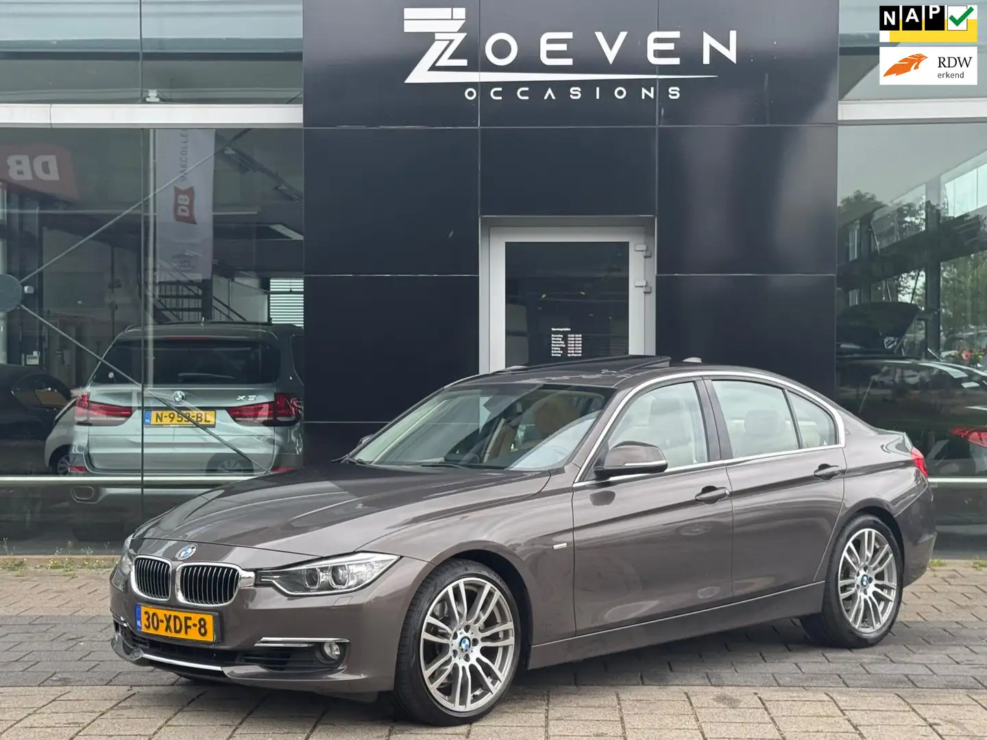 BMW 328 3-serie 328i High Executive Luxury Bruin - 1