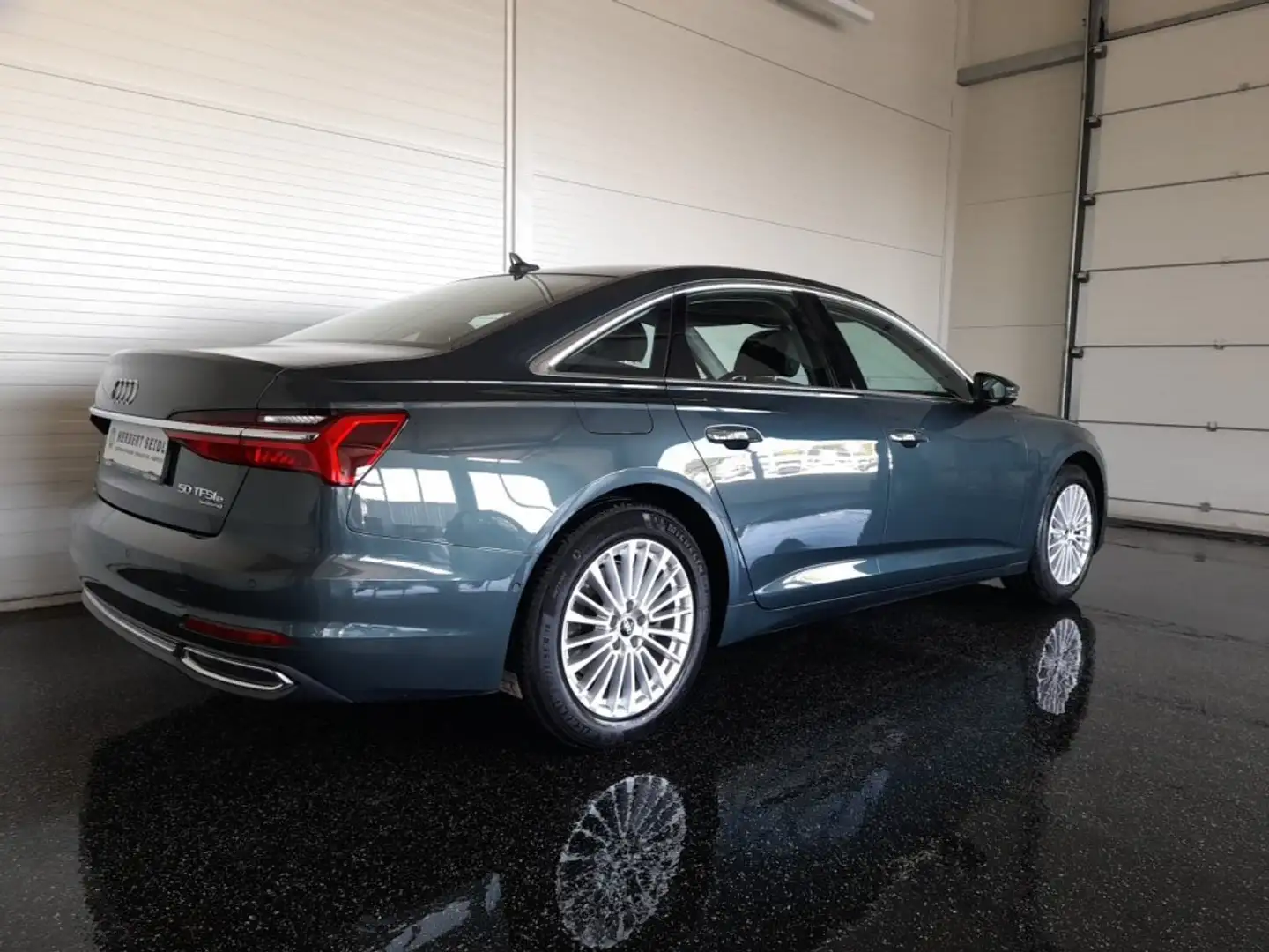 Audi A6 "AUDI EXCLUSIVE" quattro 50 TFSI e PHEV S-tr. *VOLL LED & FLA / NAVI / TEILLEDER / ASS. TOUR / ACC / E-KLAPPE / 4-ZONEN- Grün - 2
