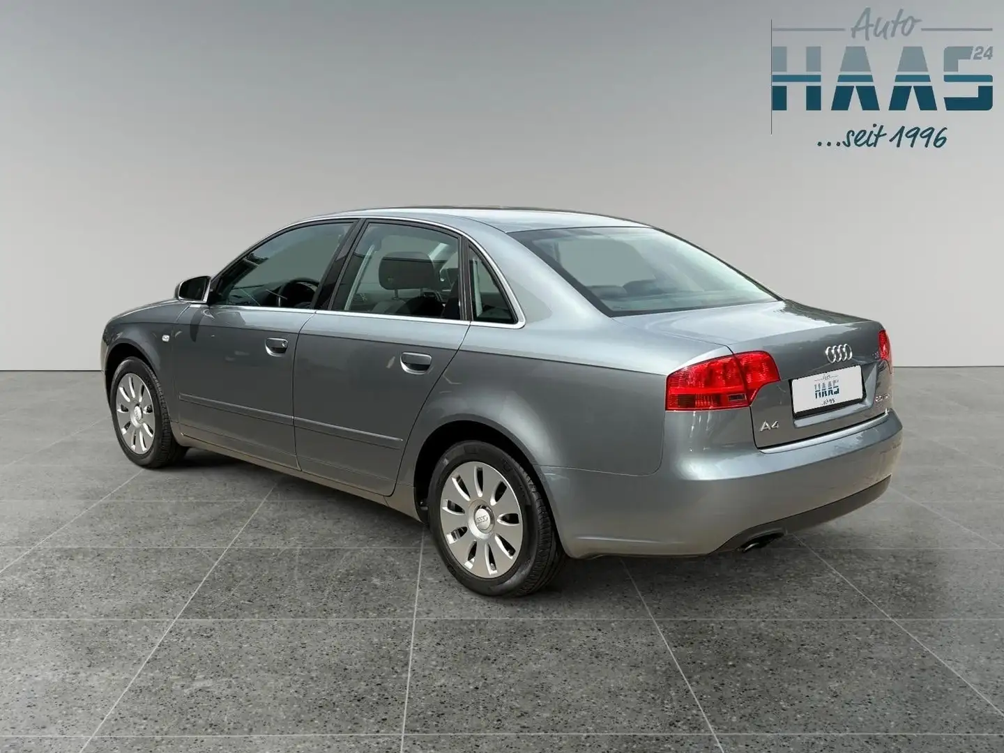 Audi A4 Limousine 2.0 TDI EXPORT MOTORSCHADEN Gri - 2