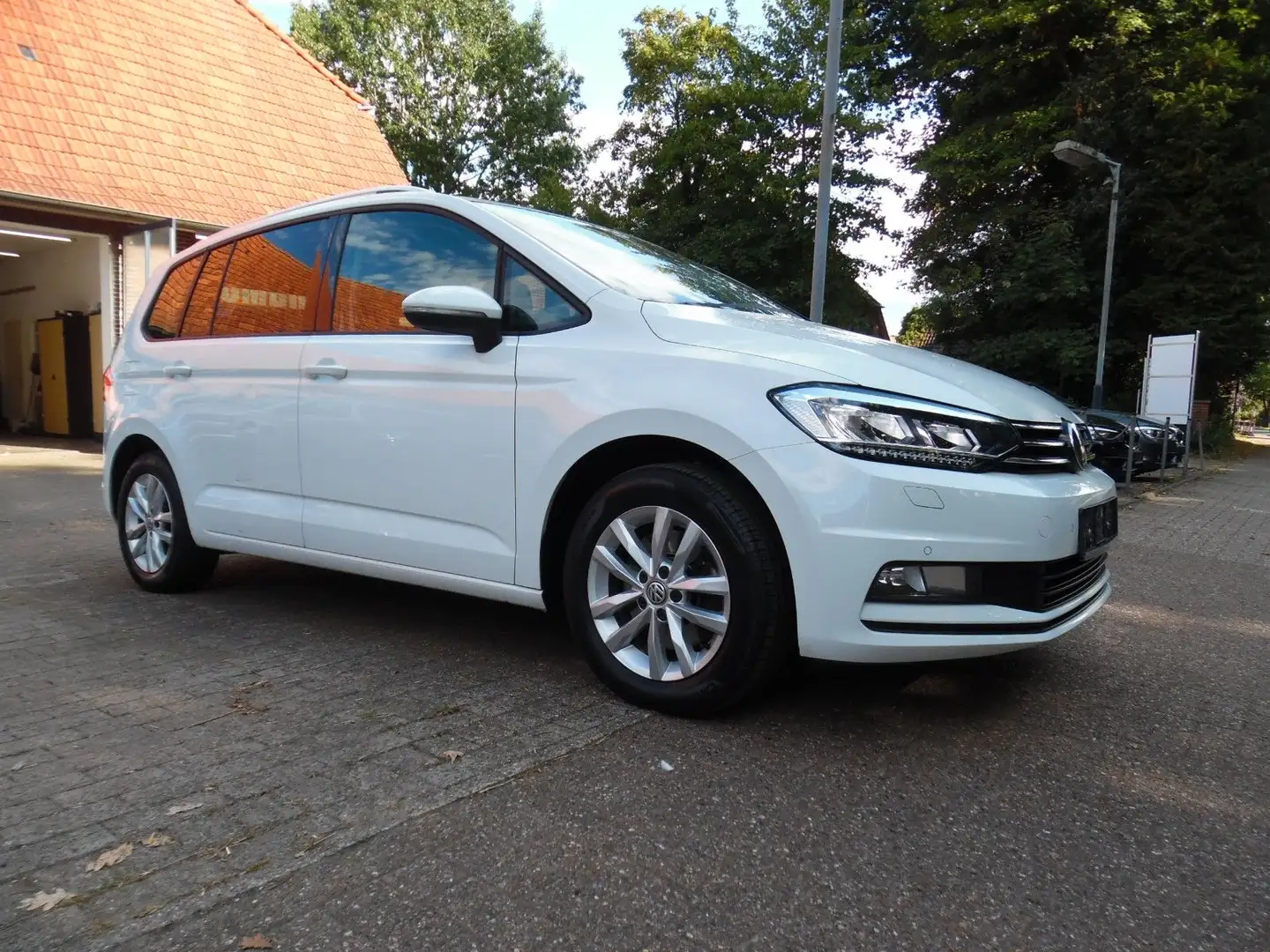 Volkswagen Touran 1,6 TDI Comfortline BMT/Start-Stopp Weiß - 1