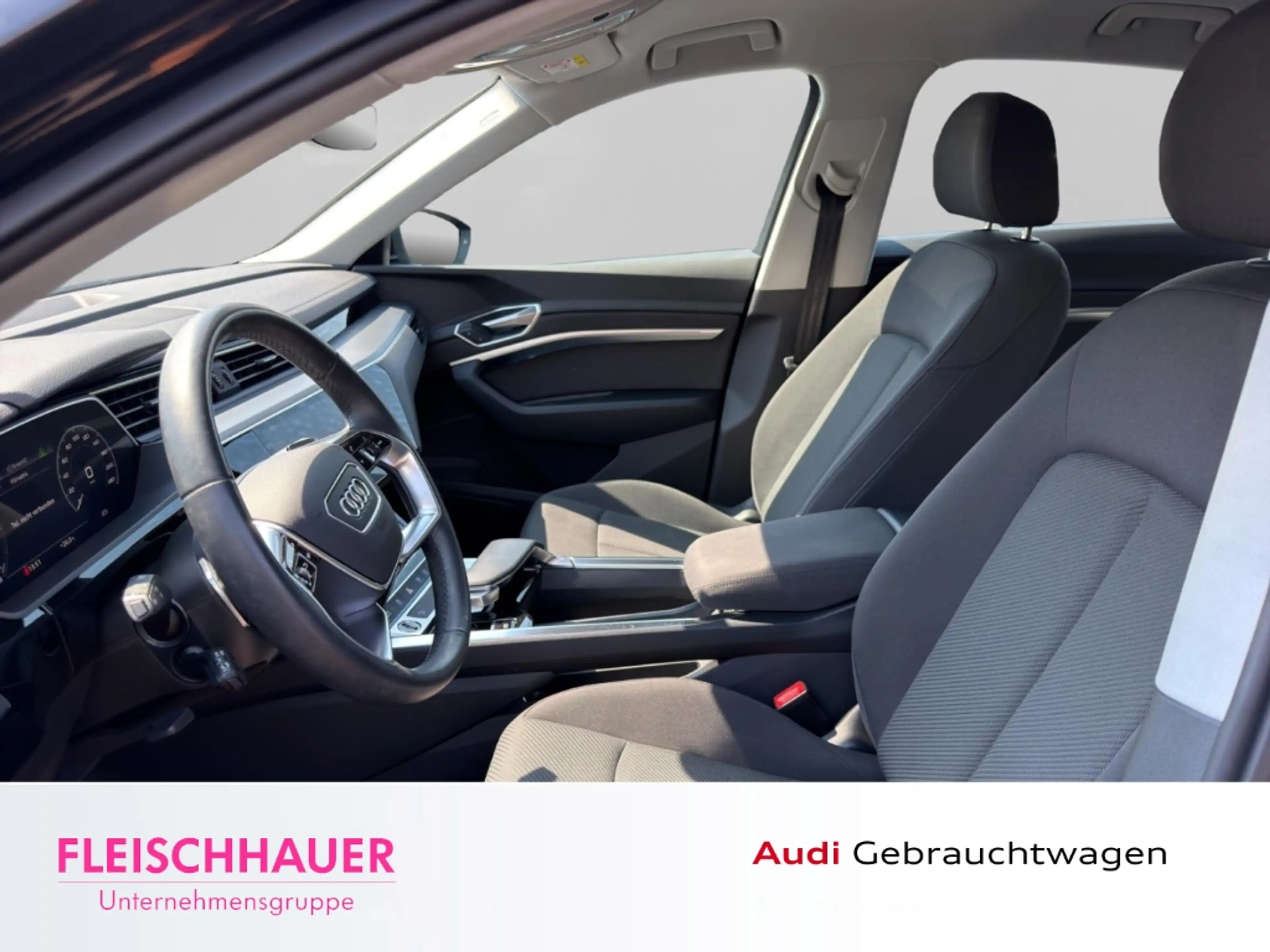 Audi e-tron Sportback 50 quattro Navi+LED+RK+APS-Plus+Tempom.+ — photo 7