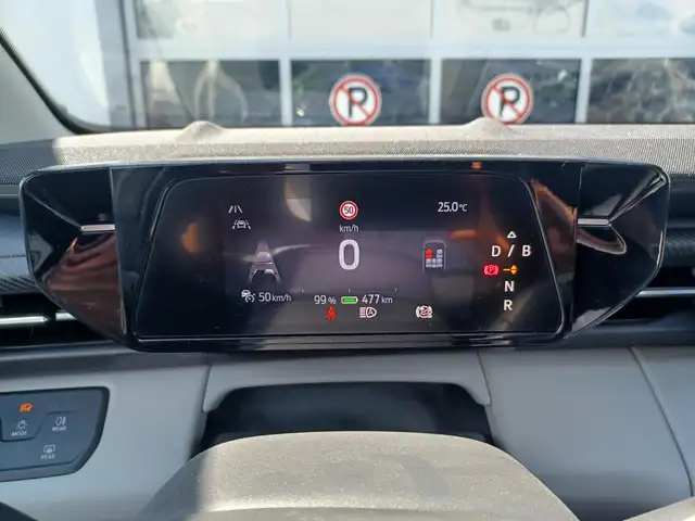 Ford Explorer view 12
