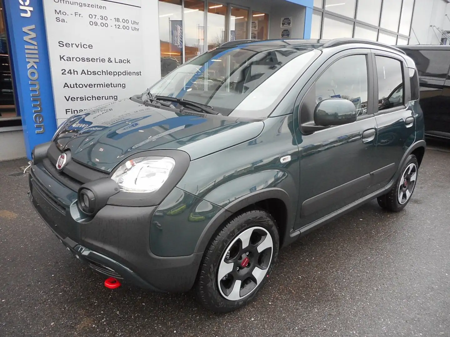 Fiat Panda 4x2 FireFly Hybrid 70 Cross Grün - 1