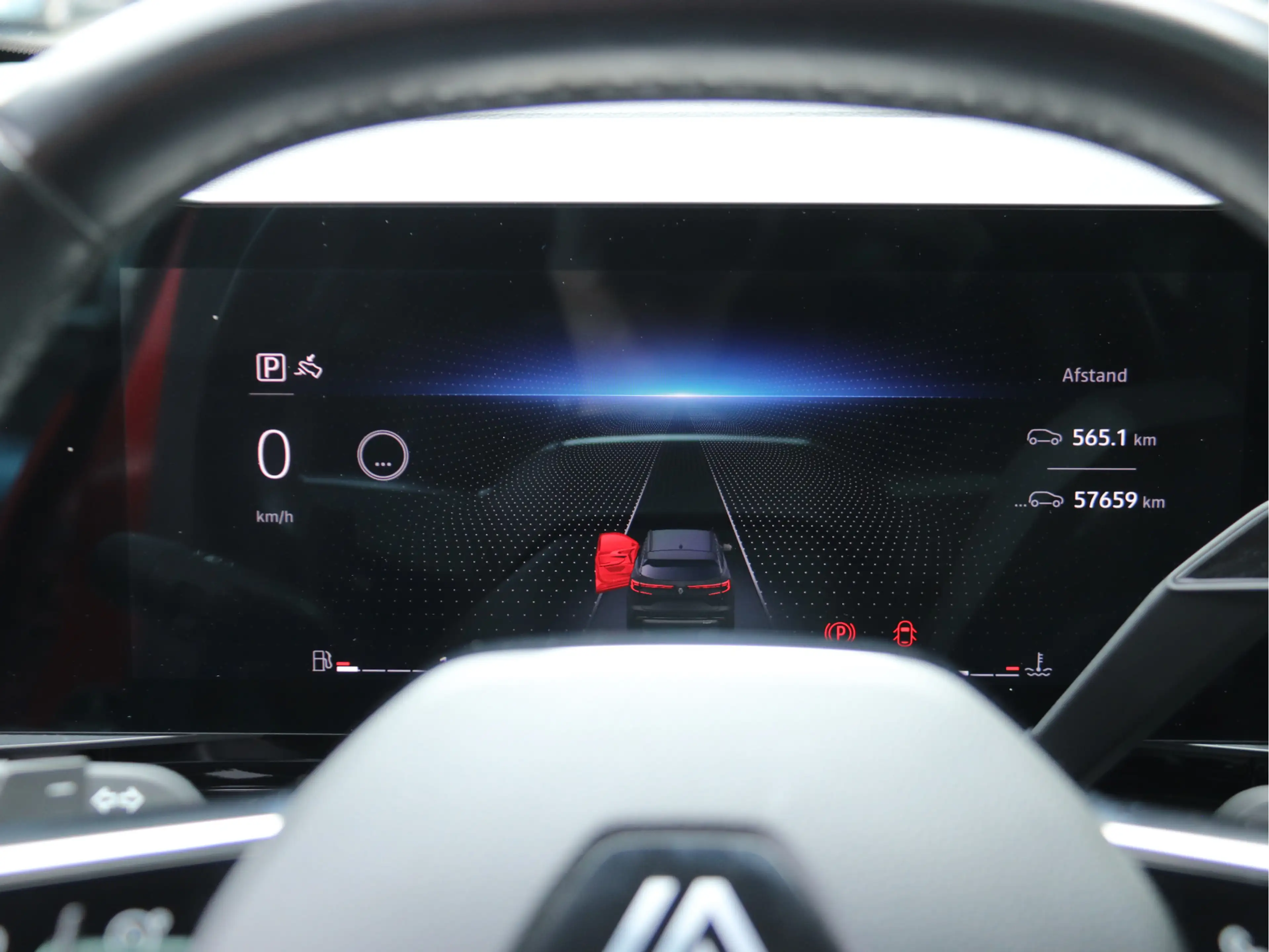 Renault Austral 1.3 mild hybrid 160 X-Tronic techno PANORAMA / CAM — photo 14