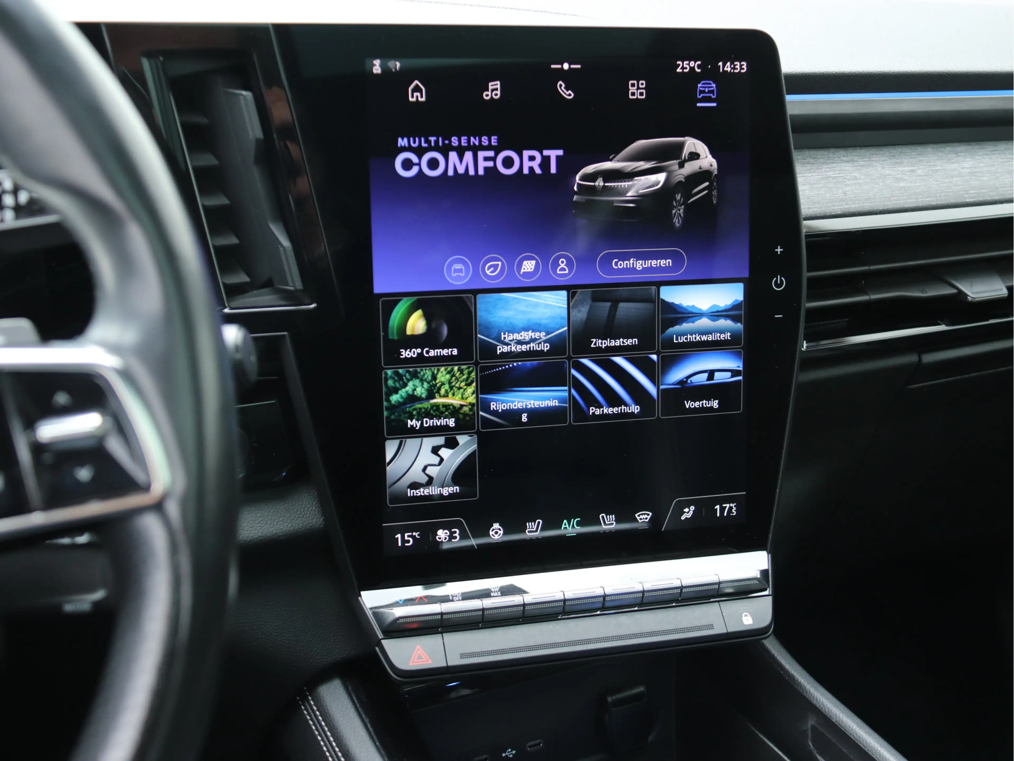 Renault Austral 1.3 mild hybrid 160 X-Tronic techno PANORAMA / CAM — photo 17