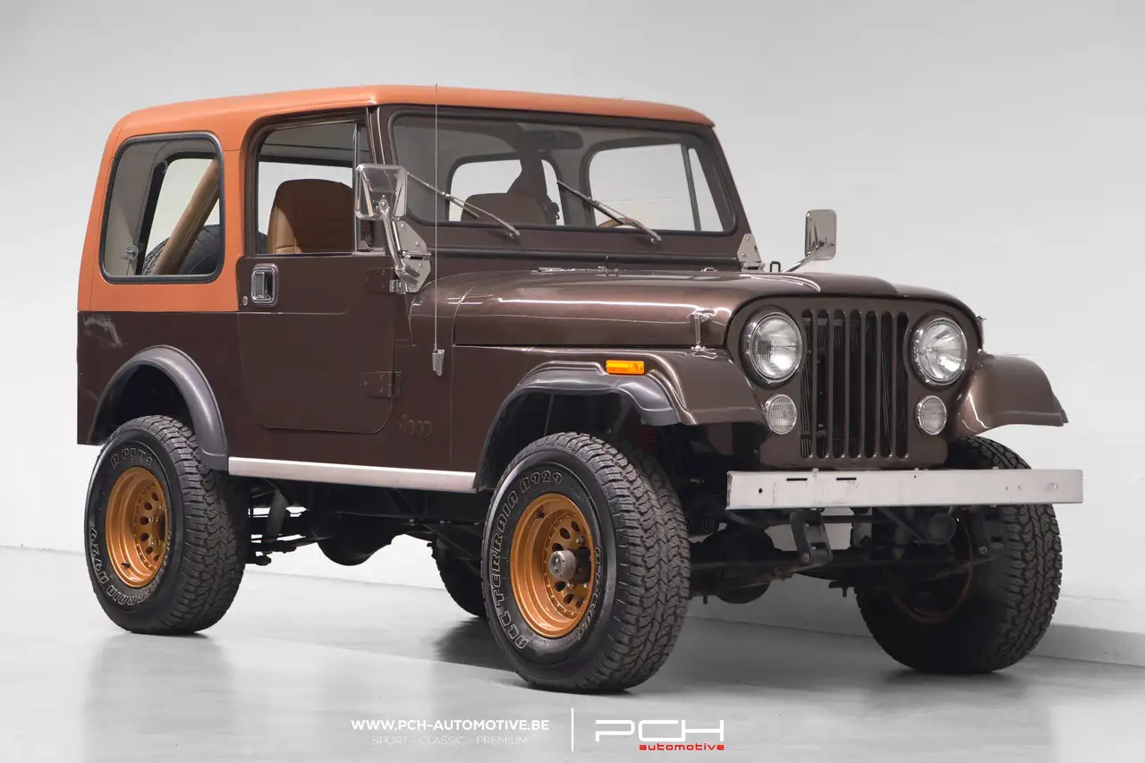 Jeep CJ-7 5.7 V8 210cv Aut. + Hard-top - Fully Restored -, foto 8