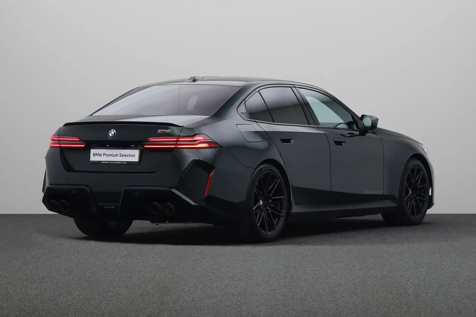BMW M5 5-serie | Akrapovic uitlaten | Black Emerald Indiv Verde - 2