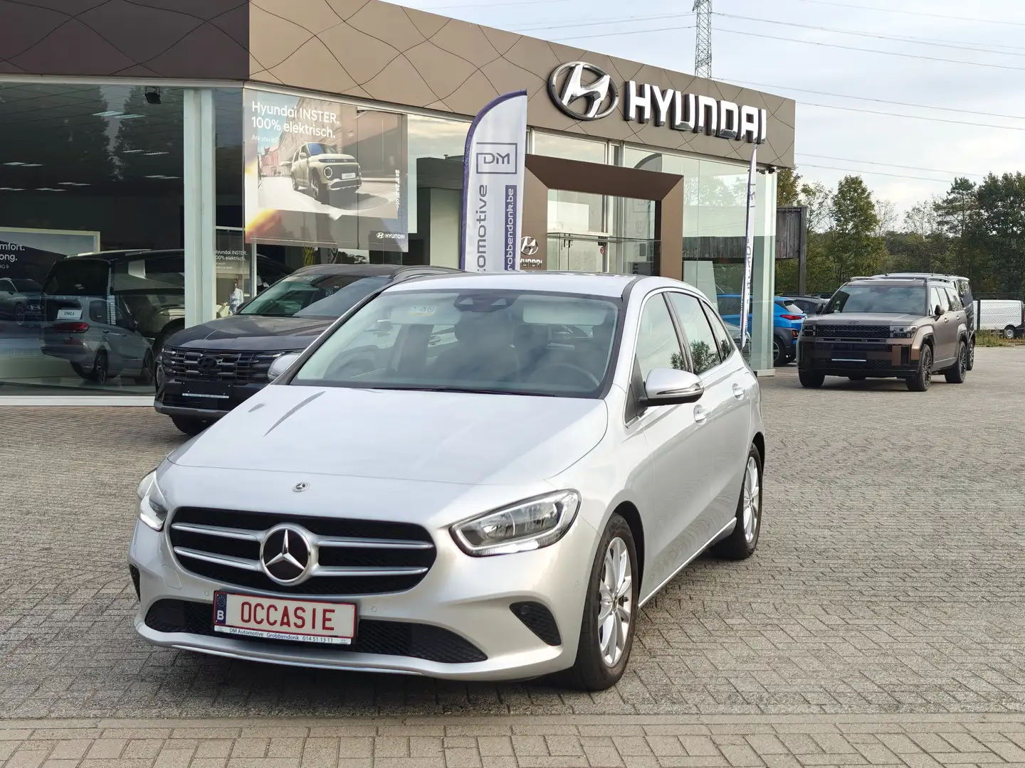 Mercedes-Benz B 180 *Automaat *Benzine *Android *Apple *nieuwstaat Zilver - 1