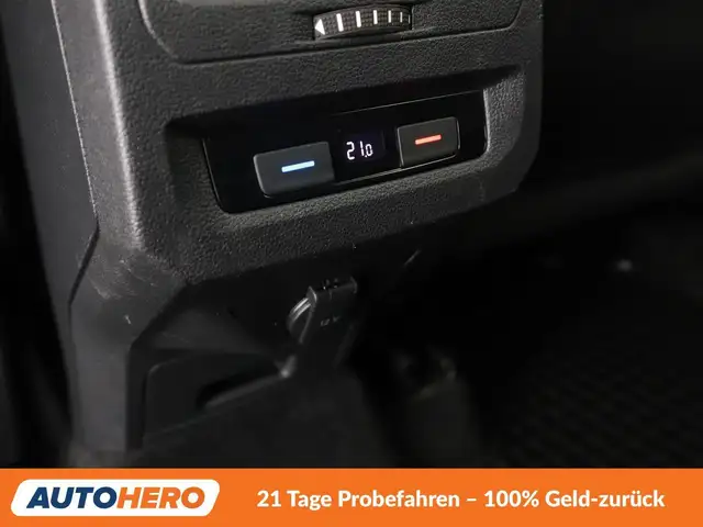 Volkswagen Touran view 28