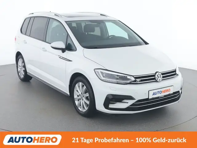 Volkswagen Touran view 8