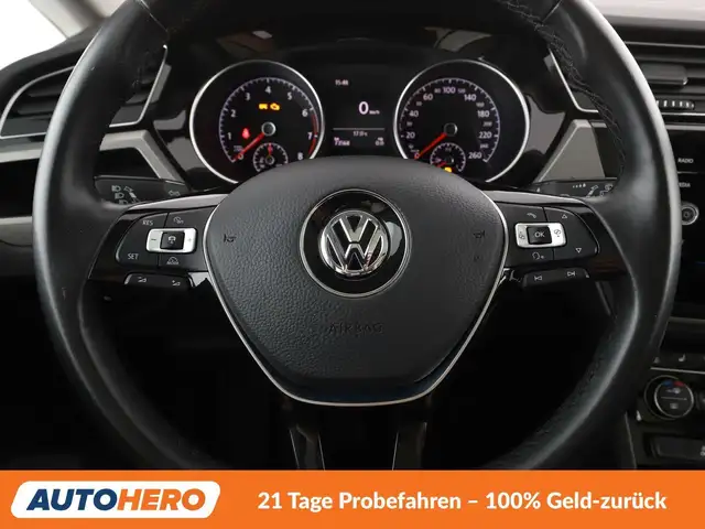 Volkswagen Touran view 19