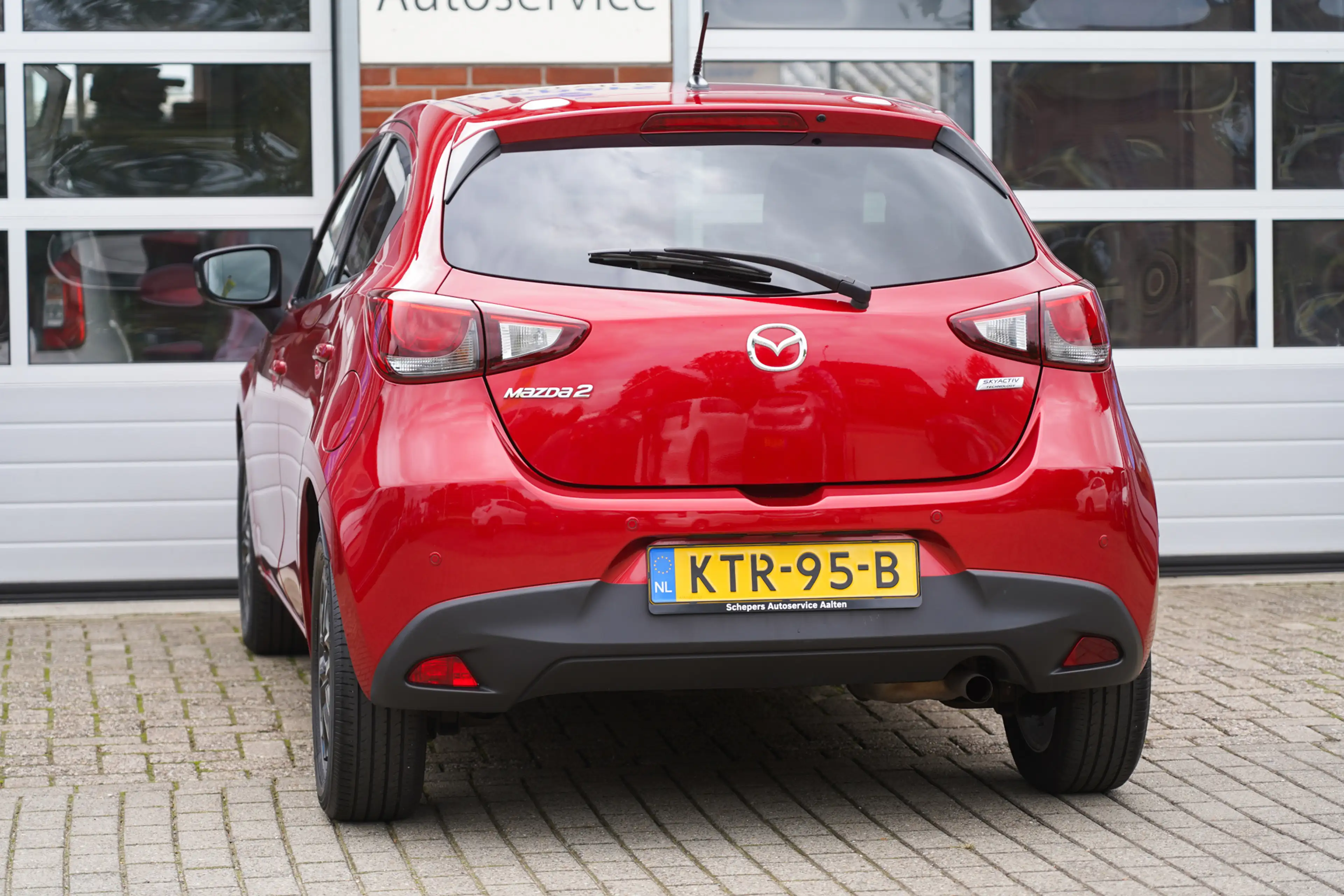 Mazda 2 1.5 Skyactiv-G GT-M Line — photo 4