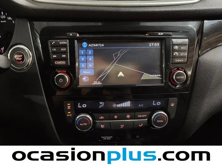 Nissan Qashqai 1.6 dCi Tekna 4x2 Xtronic 19'' 2015, foto 10