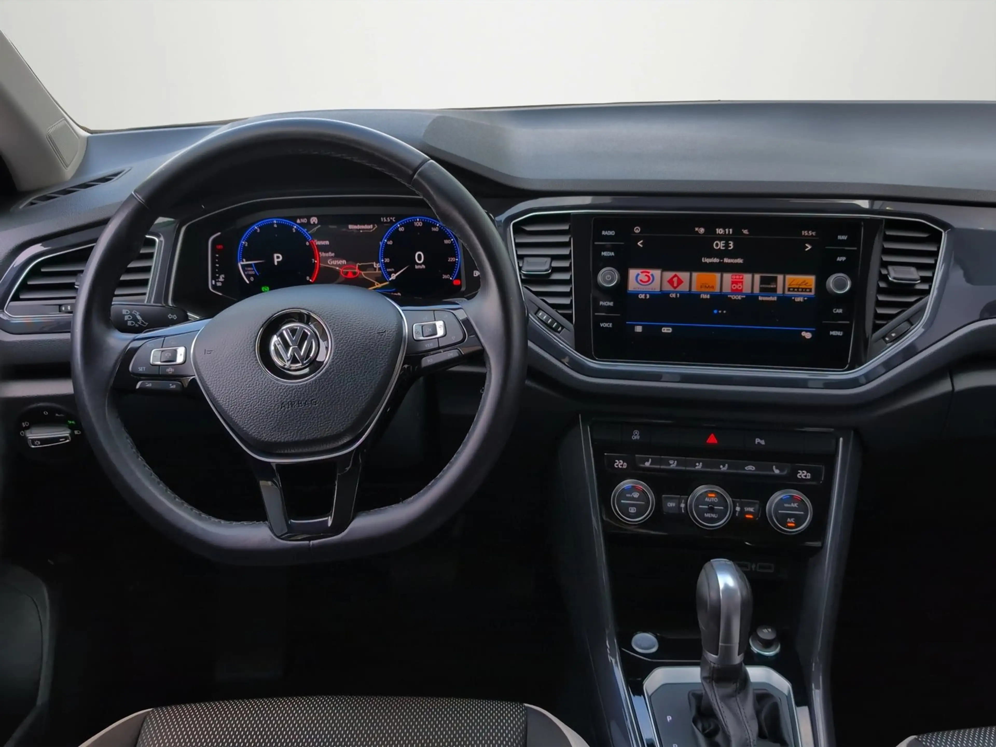 Volkswagen T-Roc Sport TSI ACT DSG — photo 7