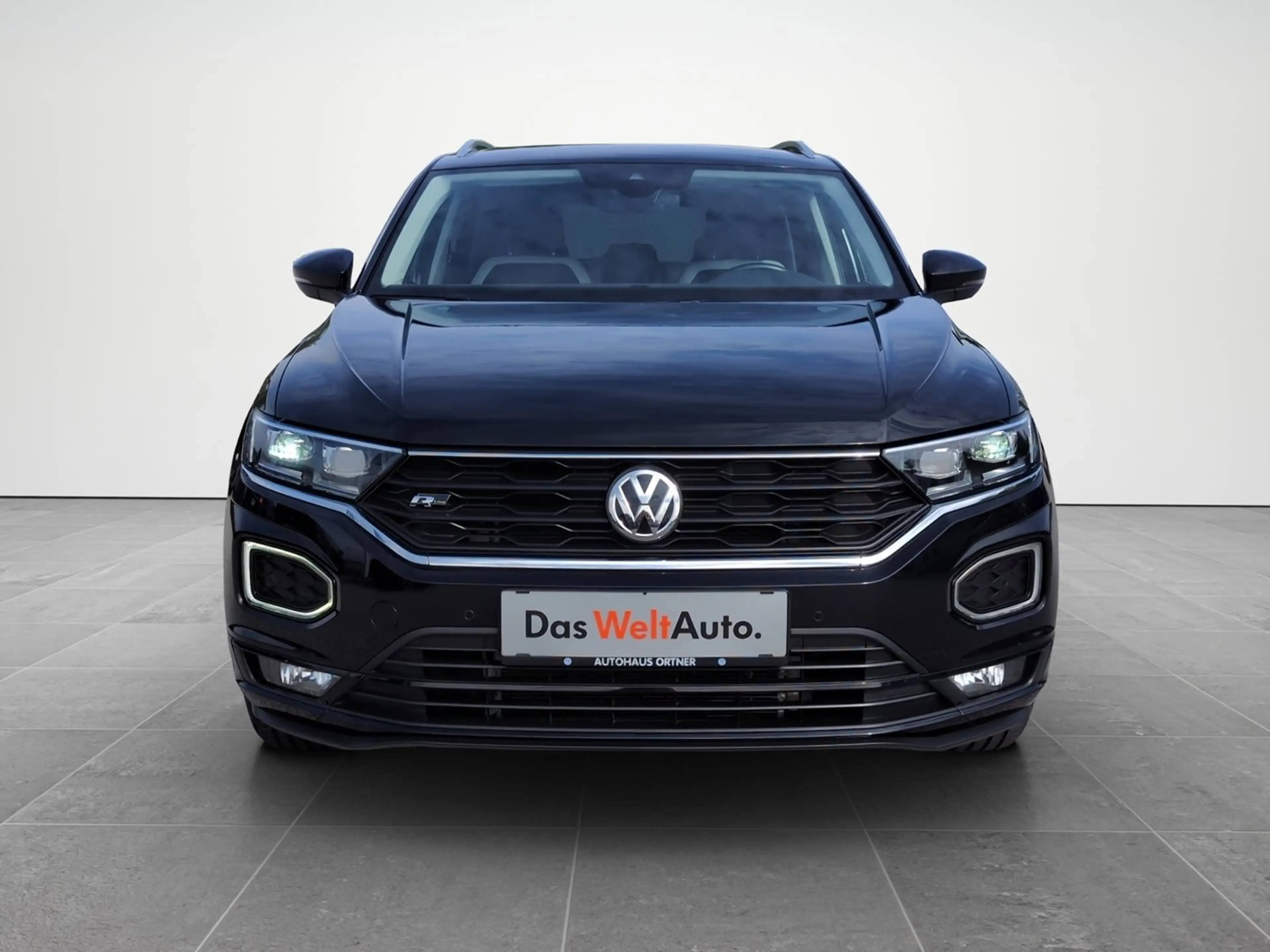 Volkswagen T-Roc Sport TSI ACT DSG — photo 2