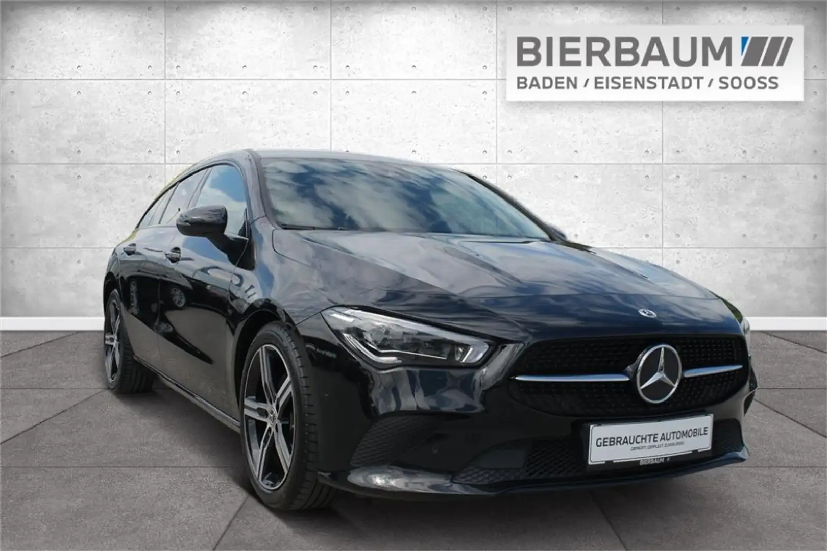 Mercedes-Benz CLA 200 d Shooting Brake Schwarz - 1
