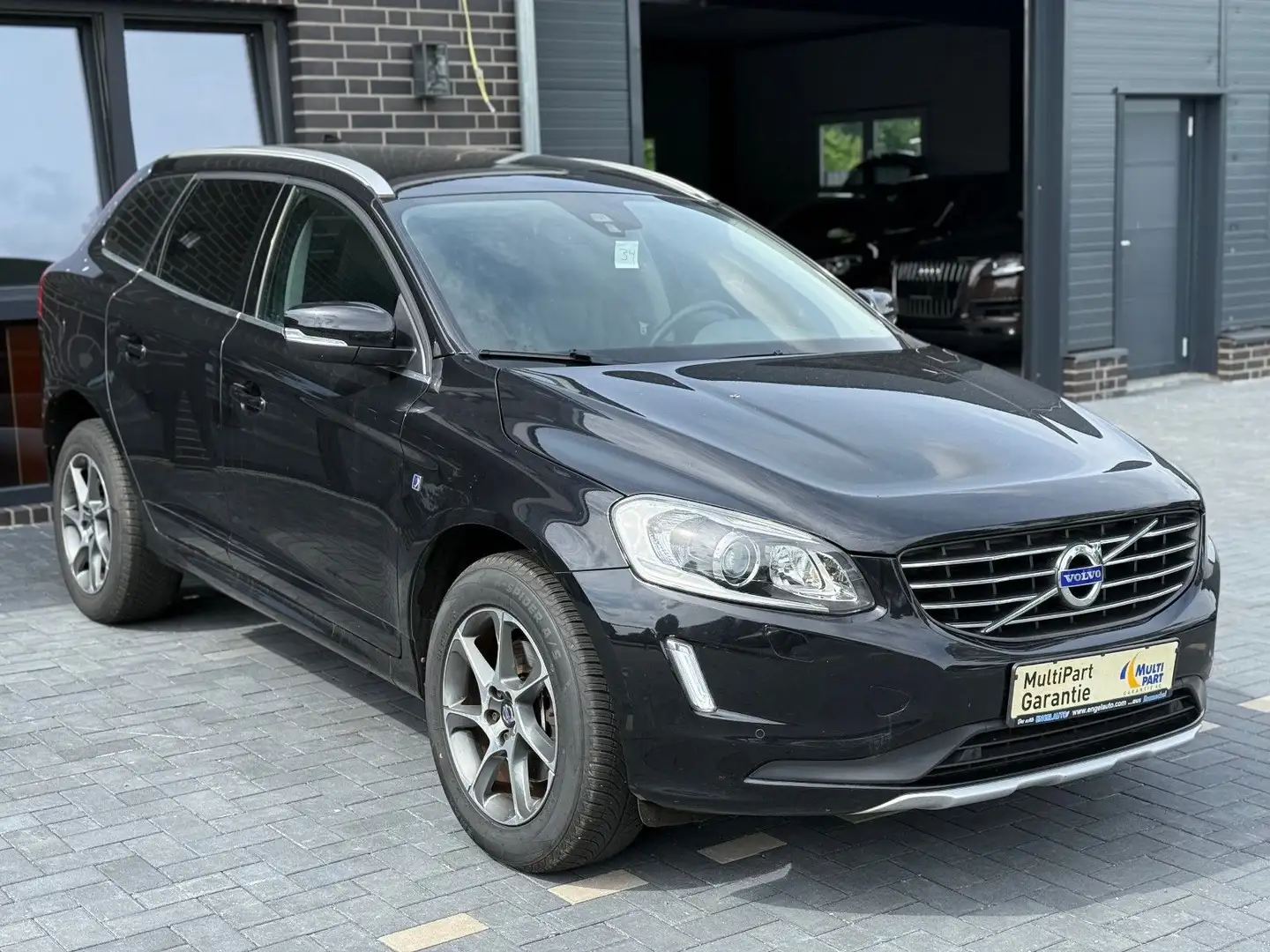 Volvo XC60 Ocean Race*Automatik*Bi-Xenon*Leder*Navi* Noir - 1