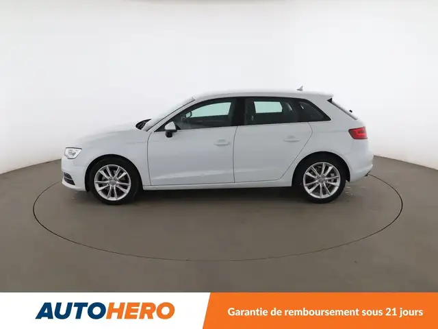Audi A3 view 3