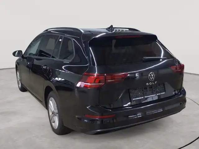 Volkswagen Golf view 5