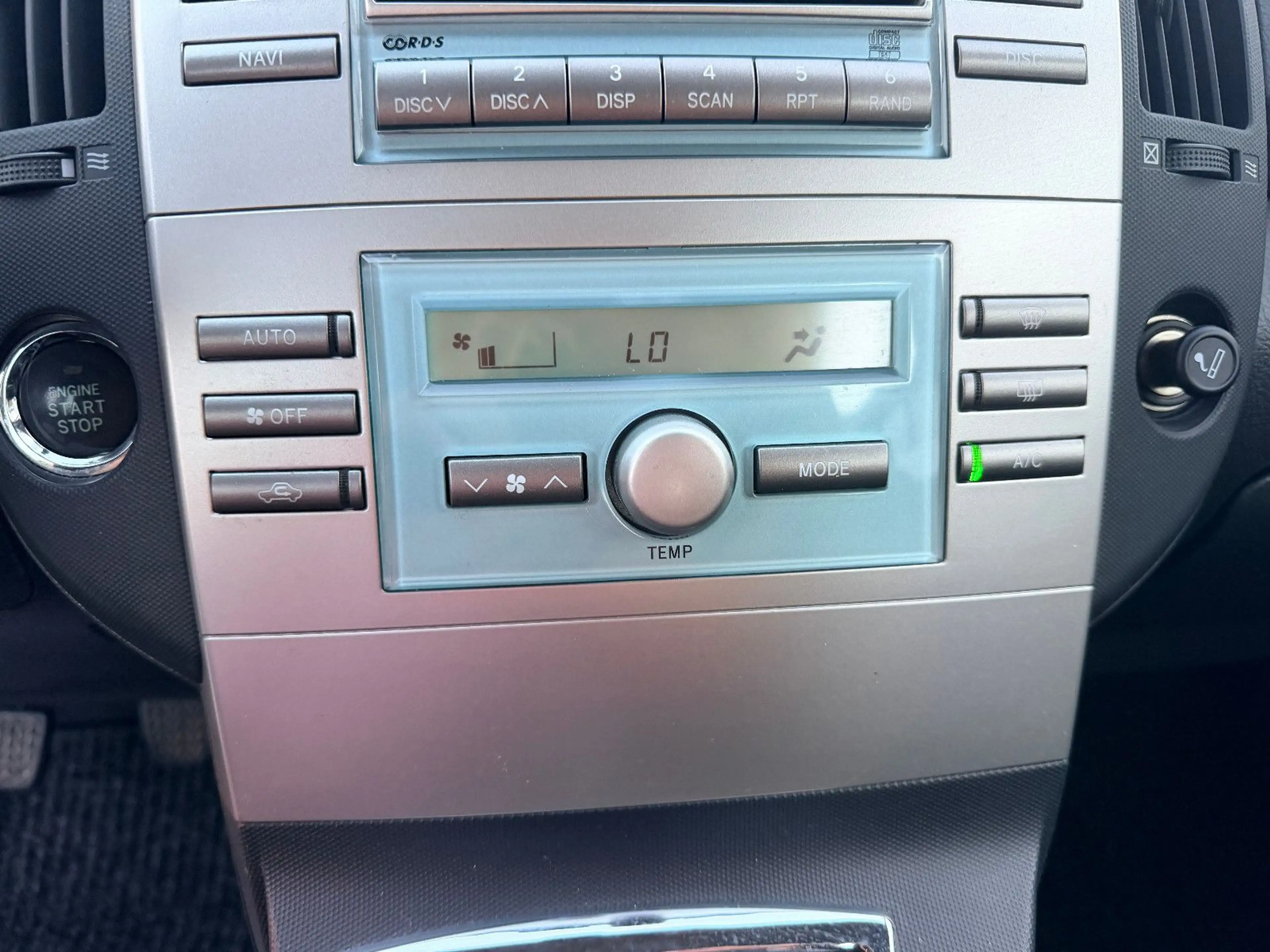 Toyota Corolla Verso 1.8 Sol 7-Sitzer Tempomat PDC — photo 15