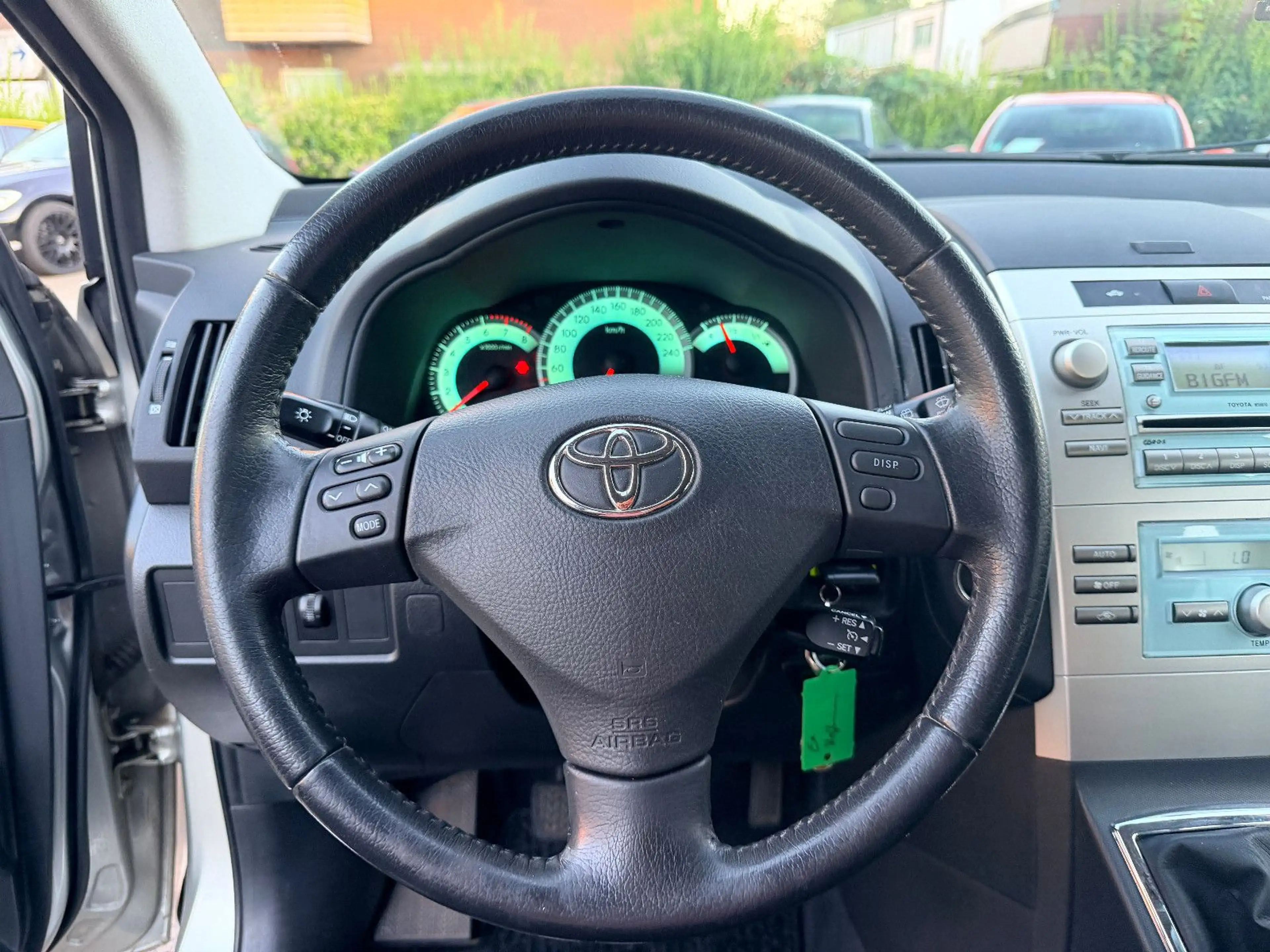 Toyota Corolla Verso 1.8 Sol 7-Sitzer Tempomat PDC — photo 12