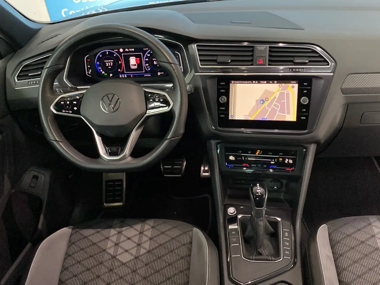 Volkswagen Tiguan Tiguan 2.0 TDI 150 CV DSG R-Line 8