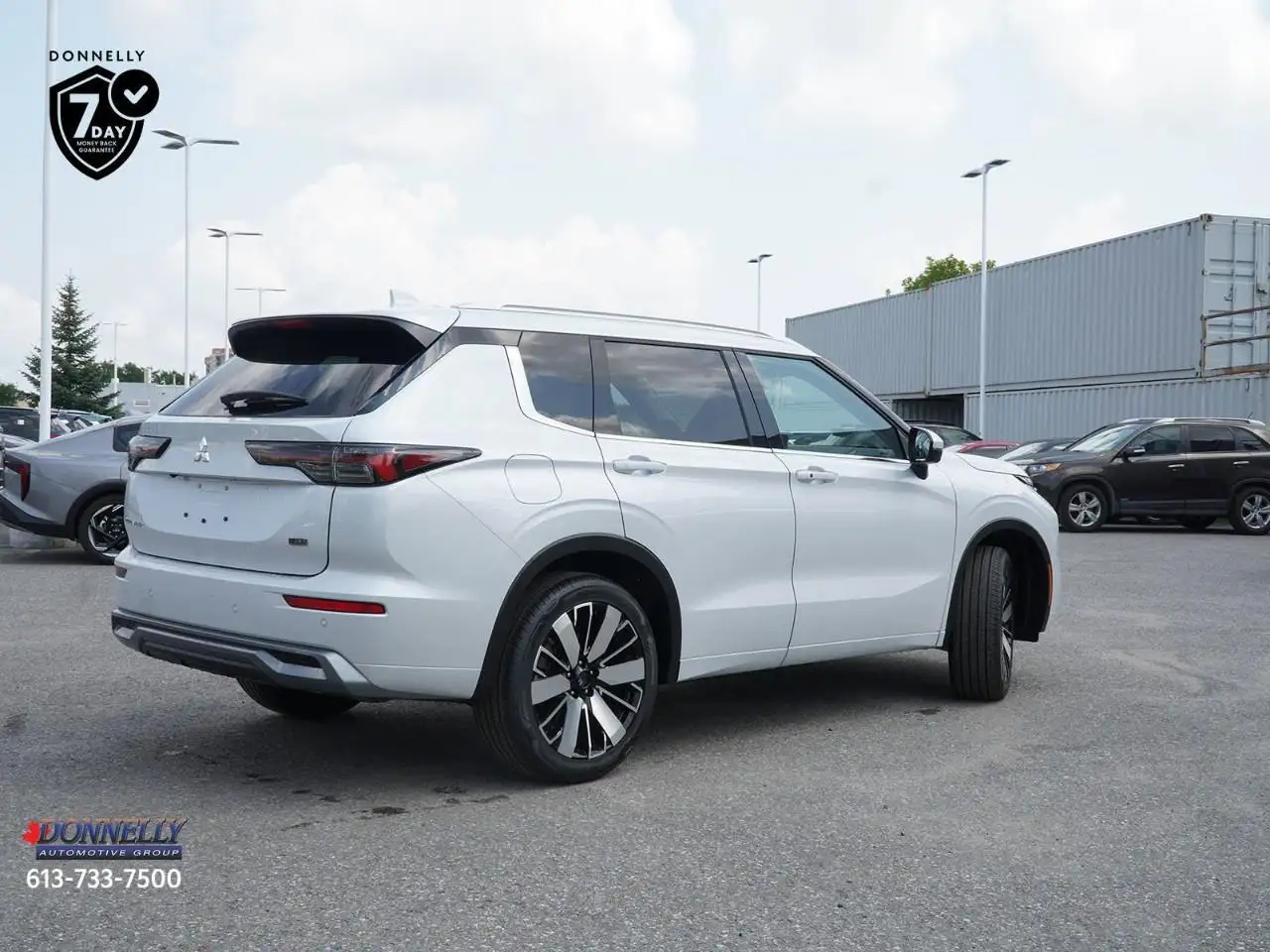 Mitsubishi Outlander снимка Mitsubishi Outlander