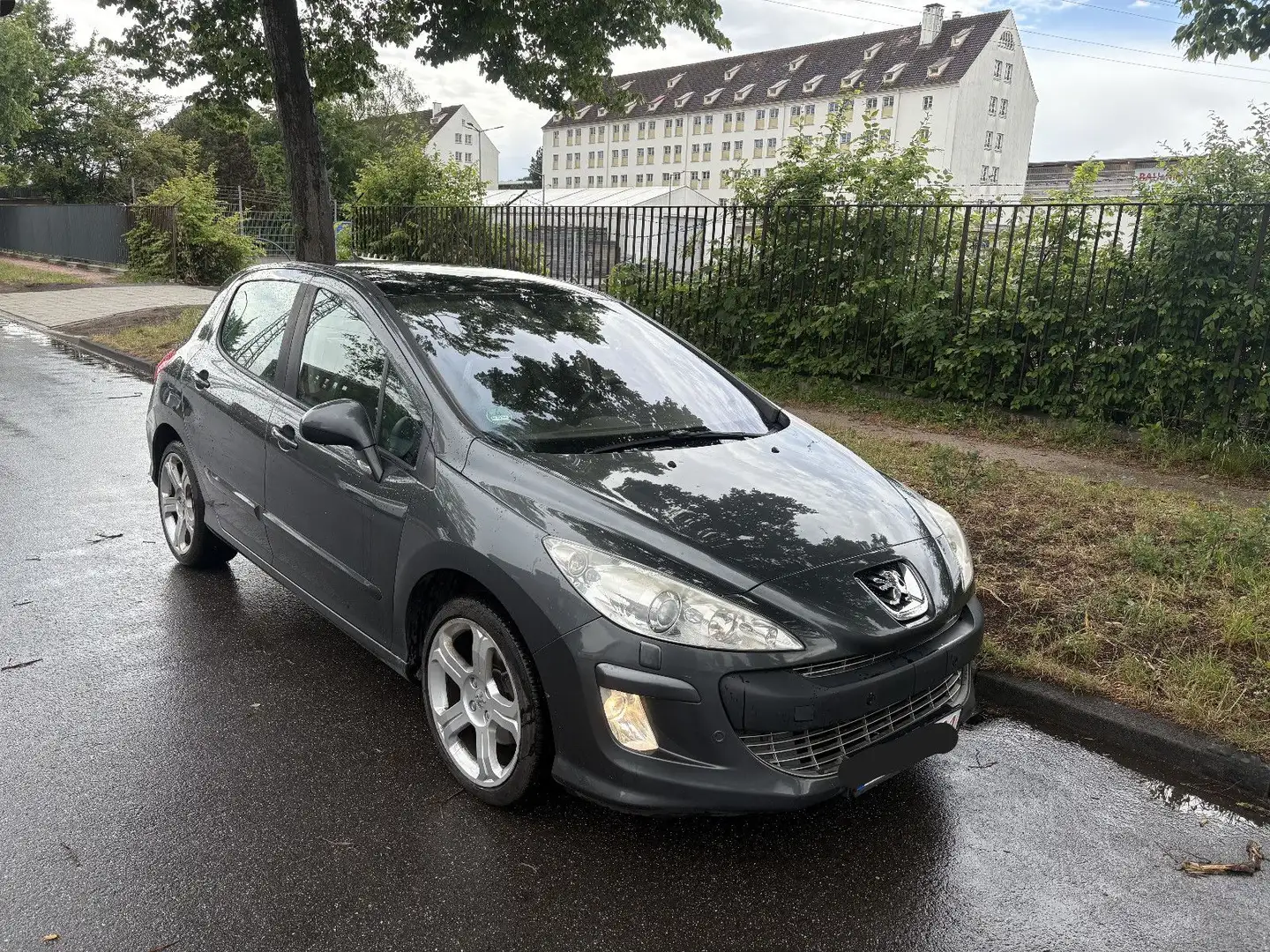 Peugeot 308 PLATINUM XENON AUTOMATIK TEILLEDER ALU PDC Grau - 2
