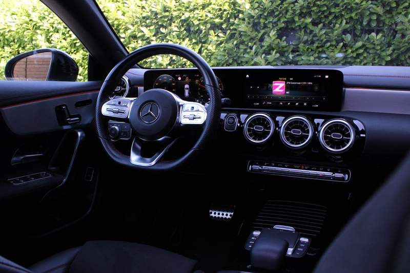 Mercedes-Benz CLA 250 Shooting Brake e AMG Line PANO | MAT — photo 4