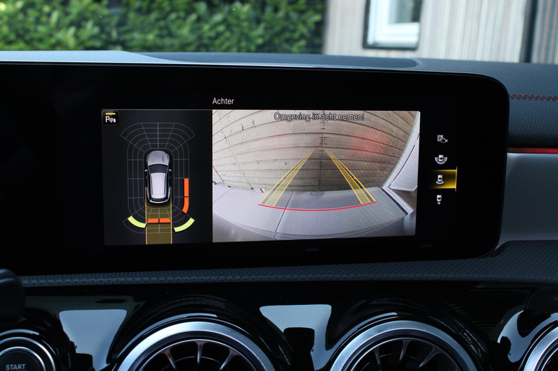 Mercedes-Benz CLA 250 Shooting Brake e AMG Line PANO | MAT — photo 10