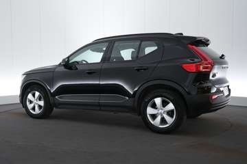 1.5 T2 Momentum Core LED GPS PDC Carplay