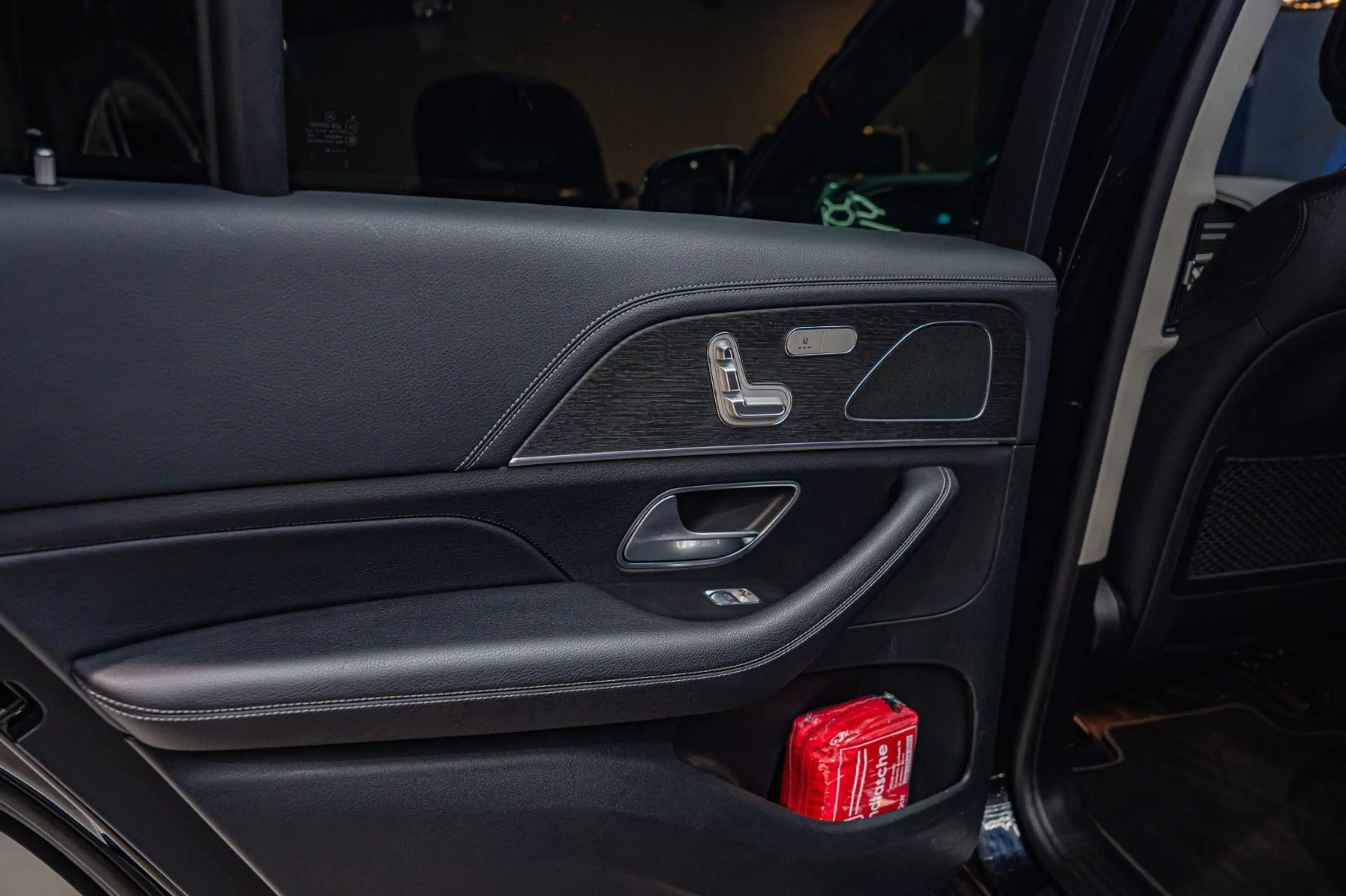 Mercedes-Benz GLS 580 *PANO*360*AHK*LUFT*7-Sitzer*MEMORY*LED — photo 15