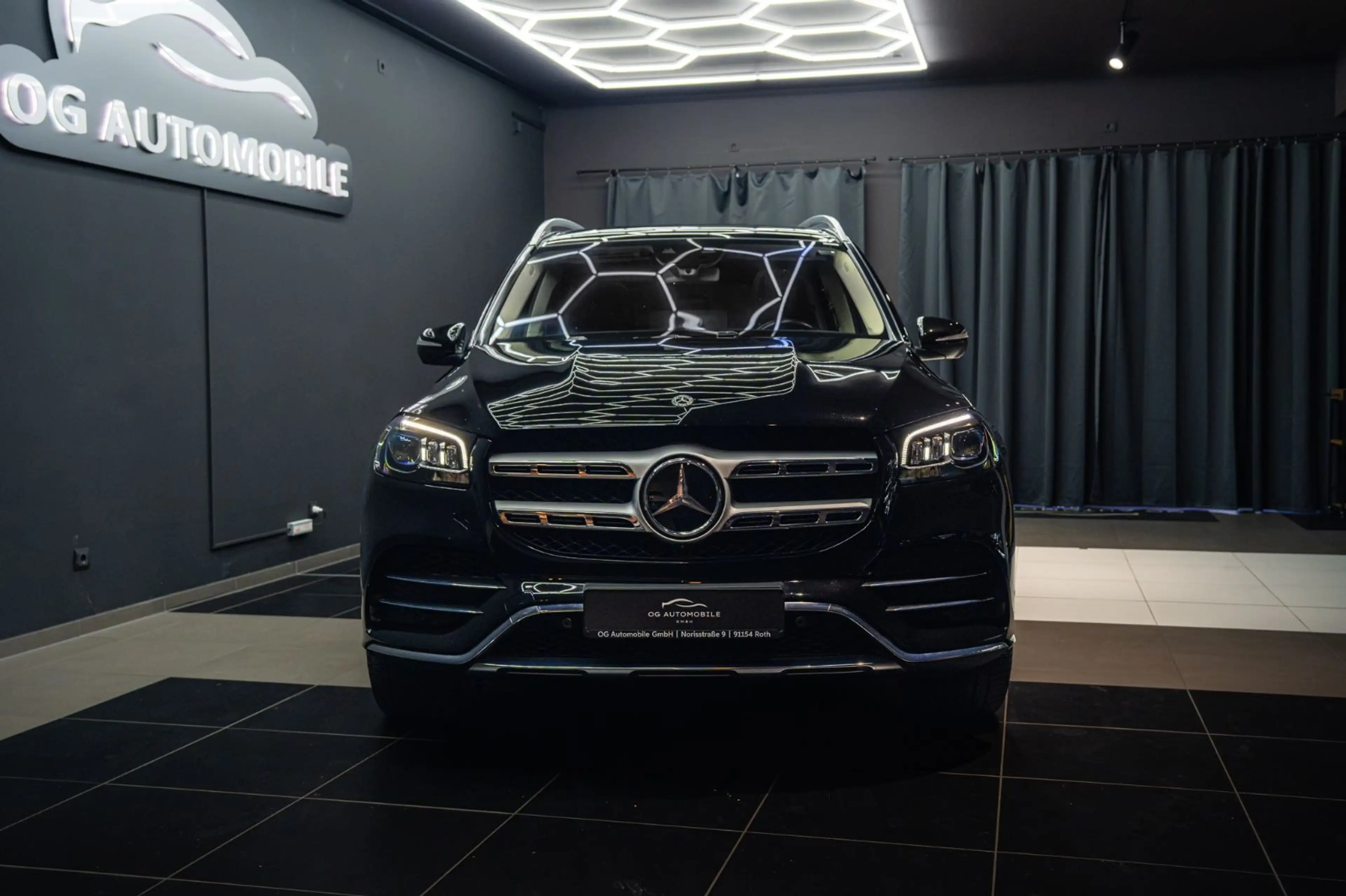 Mercedes-Benz GLS 580 *PANO*360*AHK*LUFT*7-Sitzer*MEMORY*LED — photo 3