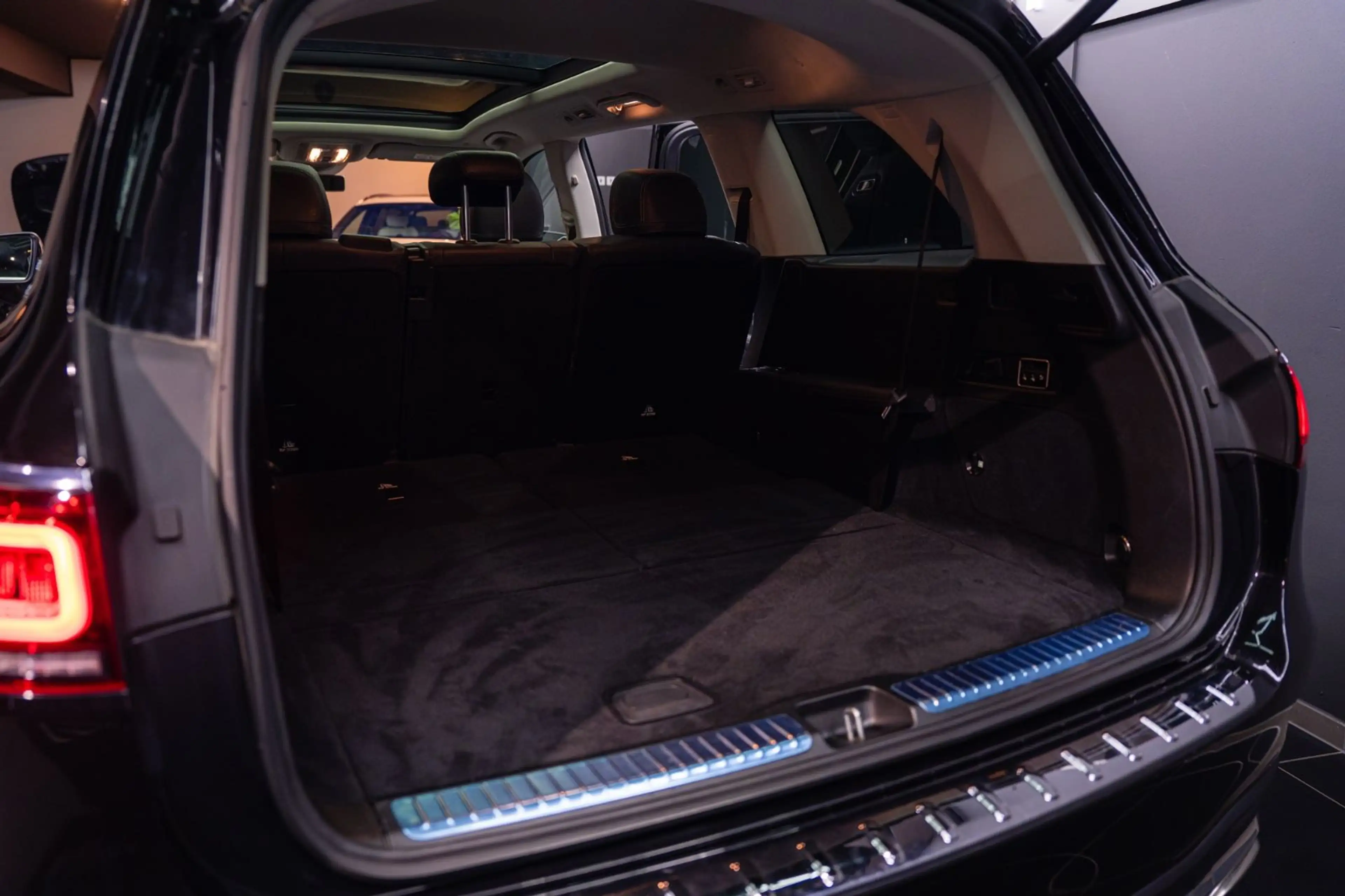 Mercedes-Benz GLS 580 *PANO*360*AHK*LUFT*7-Sitzer*MEMORY*LED — photo 13