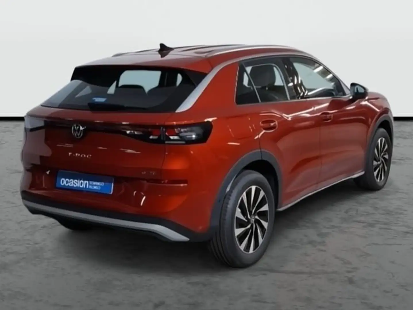 Volkswagen T-Roc Style 115 CV mHEV DSG7 Rojo - 2