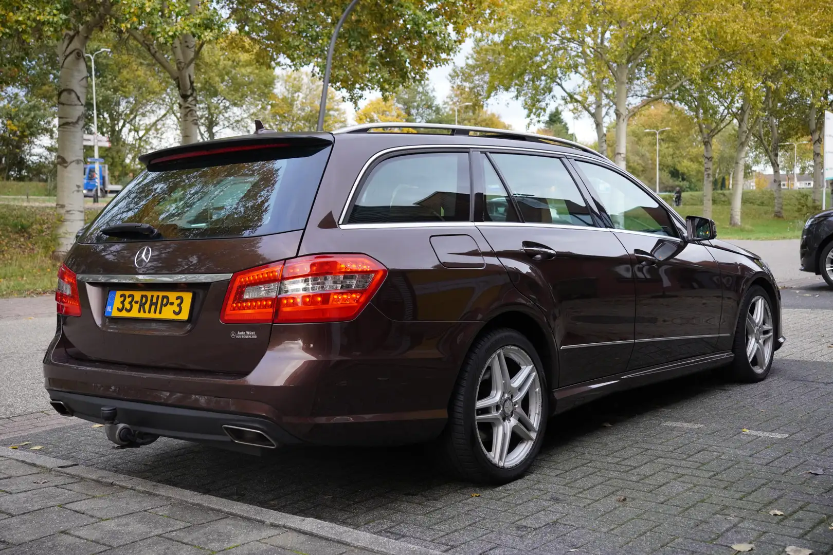 Mercedes-Benz E 350 Estate CDI Avantgarde 4-Matic AMG / Designo / Pano Bruin - 2