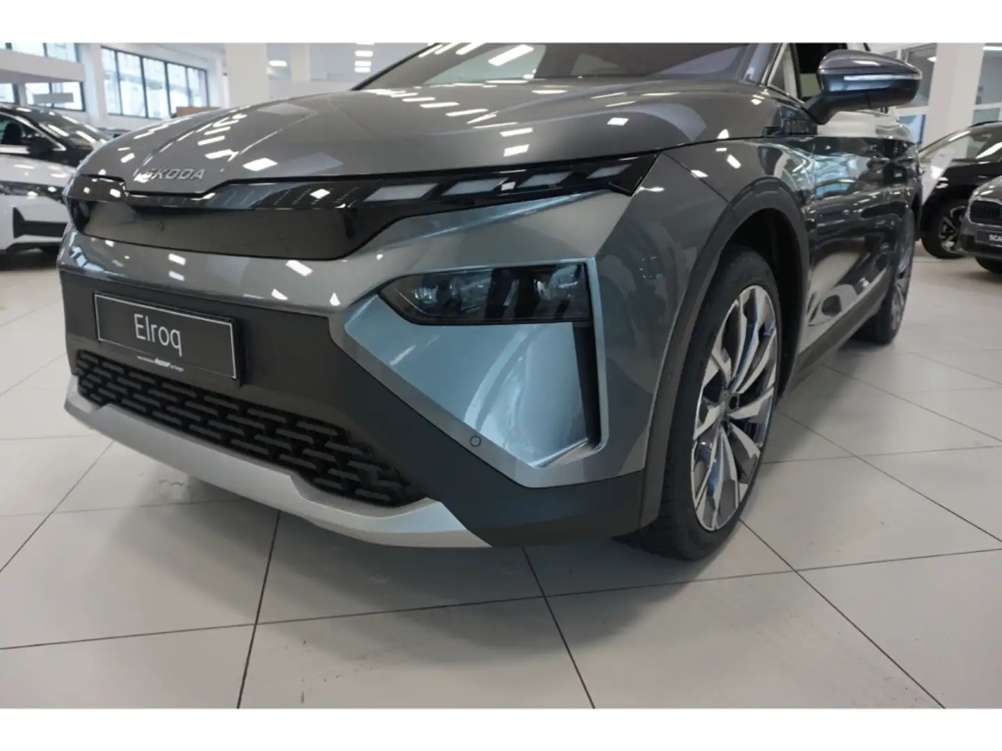 Skoda Elroq 85x L&K Maxx Matrix ACC Navi Canton Winter AHK Grau - 2