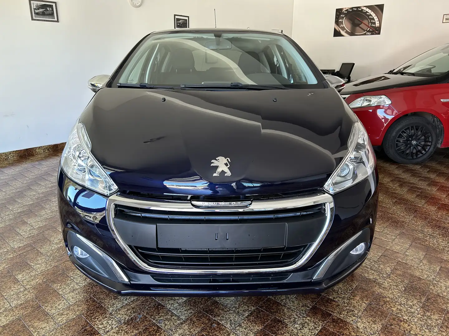 Peugeot 208 5p 1.2 puretech Allure NAVi PDC BLUETOOTH!!! Bleu - 2