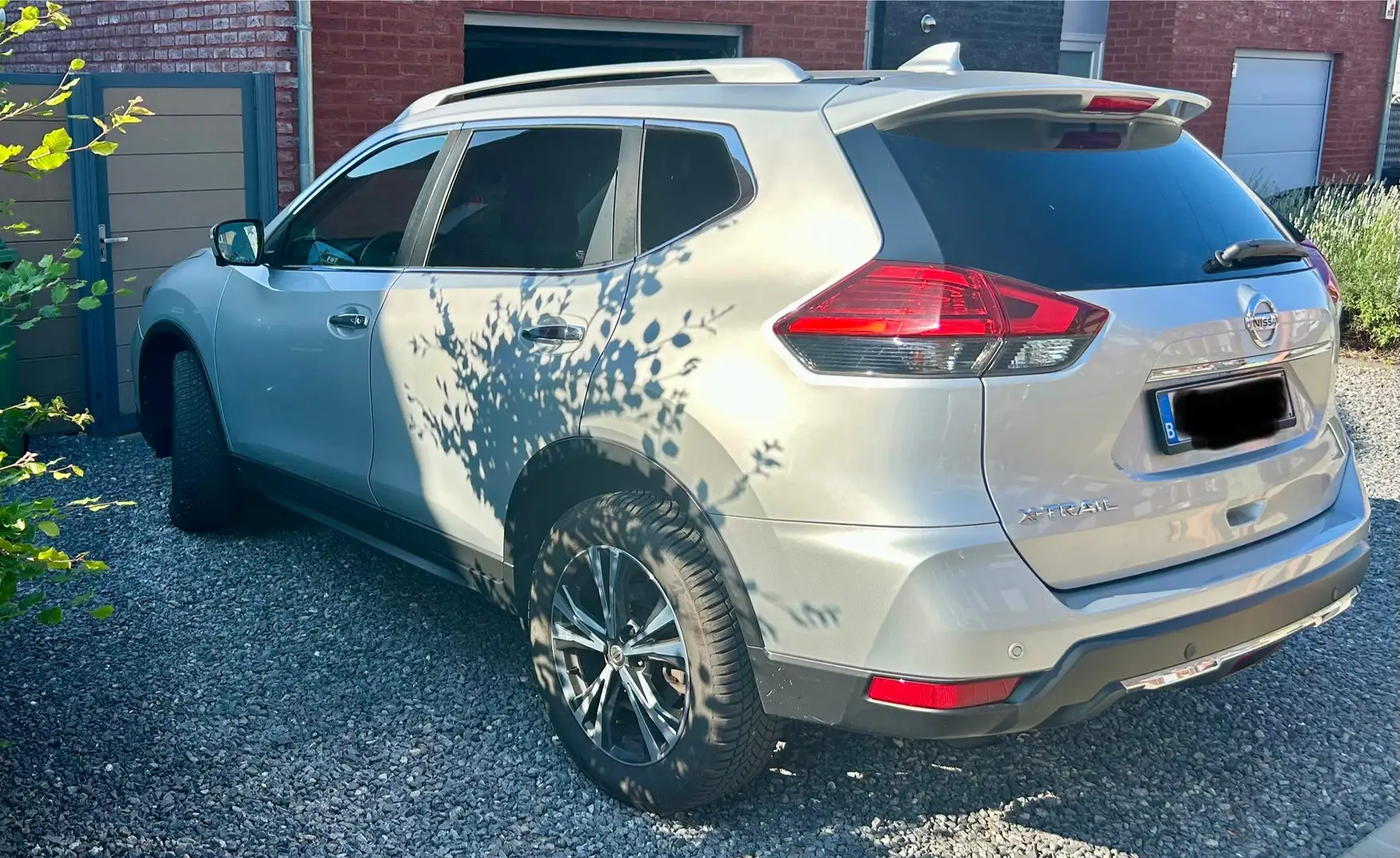 Nissan X-Trail 1.6 DIG-T 2WD N-Connecta 7 PLACES - 2
