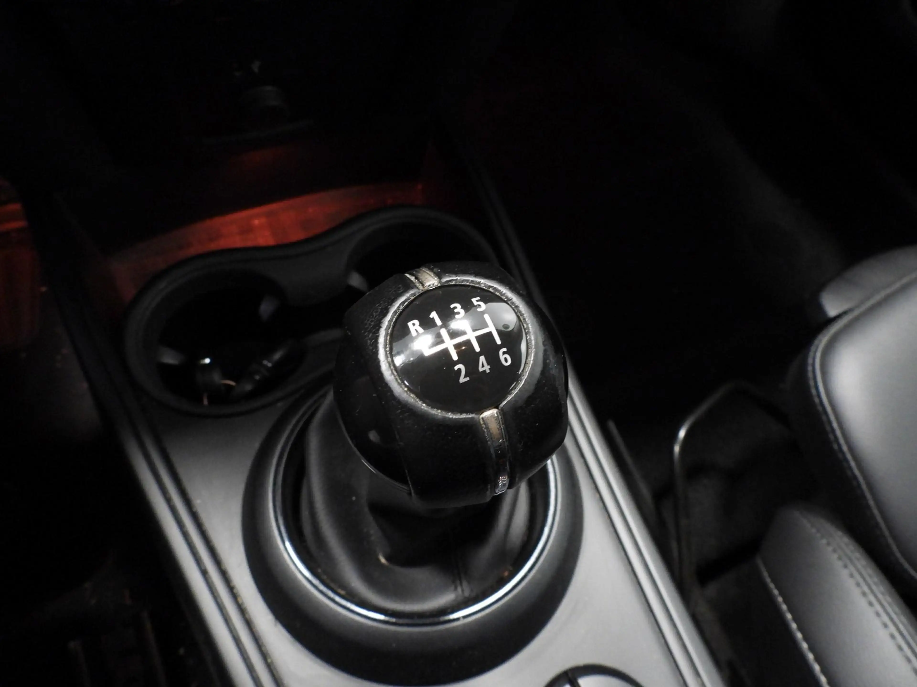 MINI One Countryman 1.5 NAVI/LEER/EL.KLEP/LED/16"LMV! — photo 20