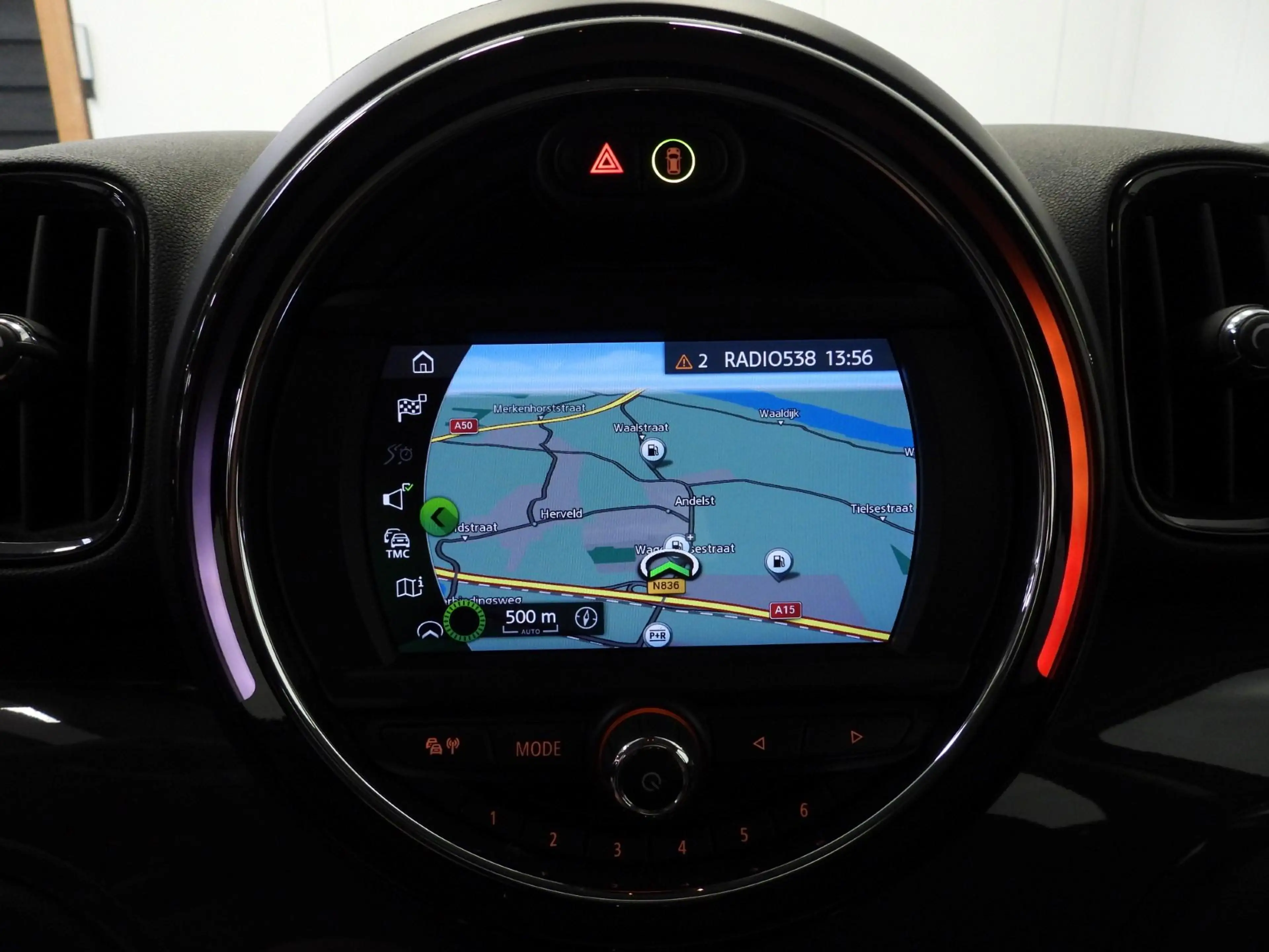 MINI One Countryman 1.5 NAVI/LEER/EL.KLEP/LED/16"LMV! — photo 7