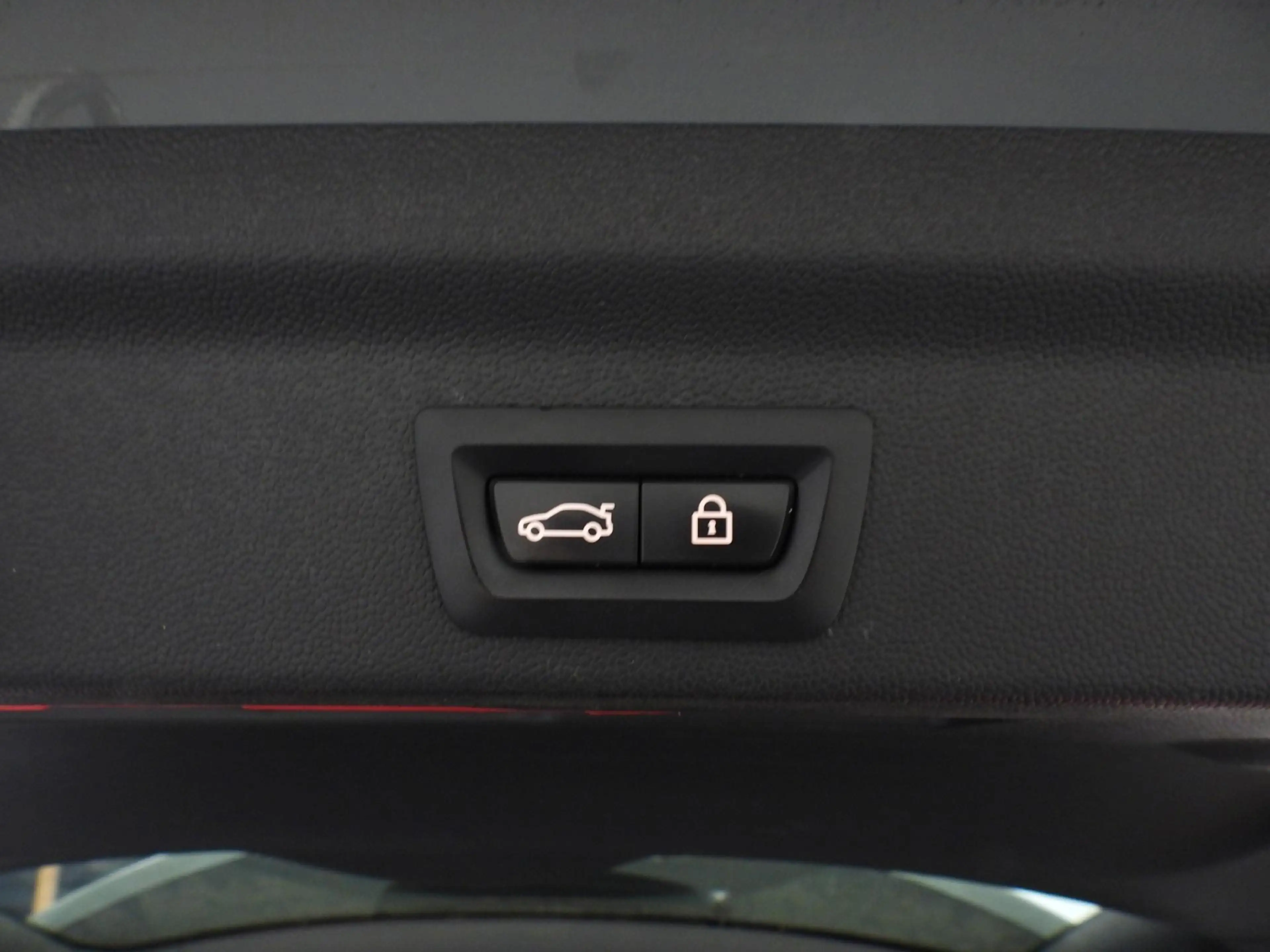MINI One Countryman 1.5 NAVI/LEER/EL.KLEP/LED/16"LMV! — photo 28