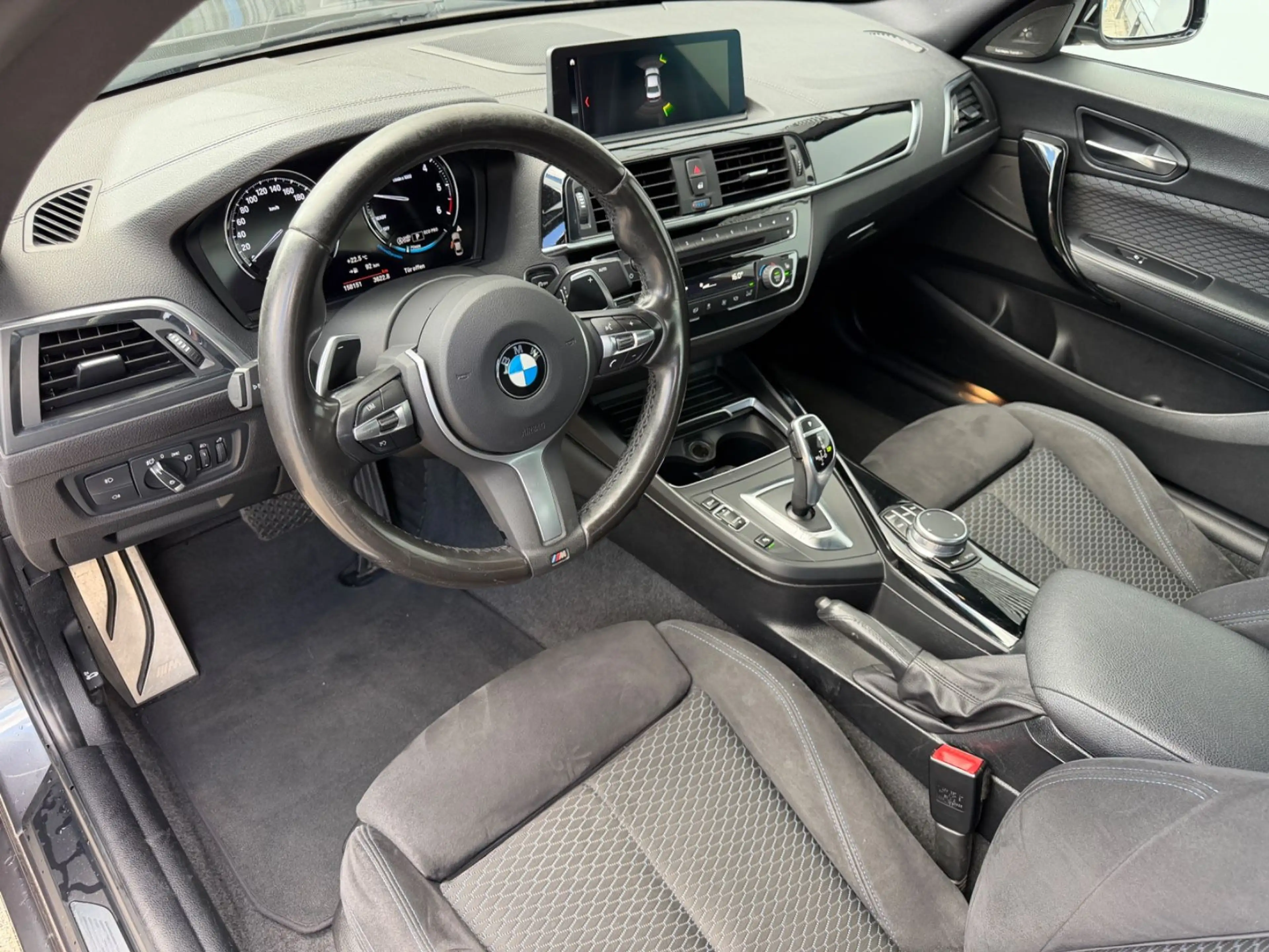 BMW 220 2 Coupe 220 d M Sport — photo 13